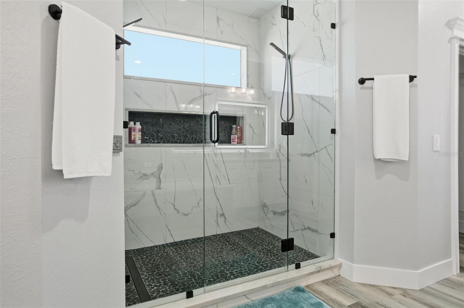 Image 41 of 80 For 4375 2nd Isle Drive