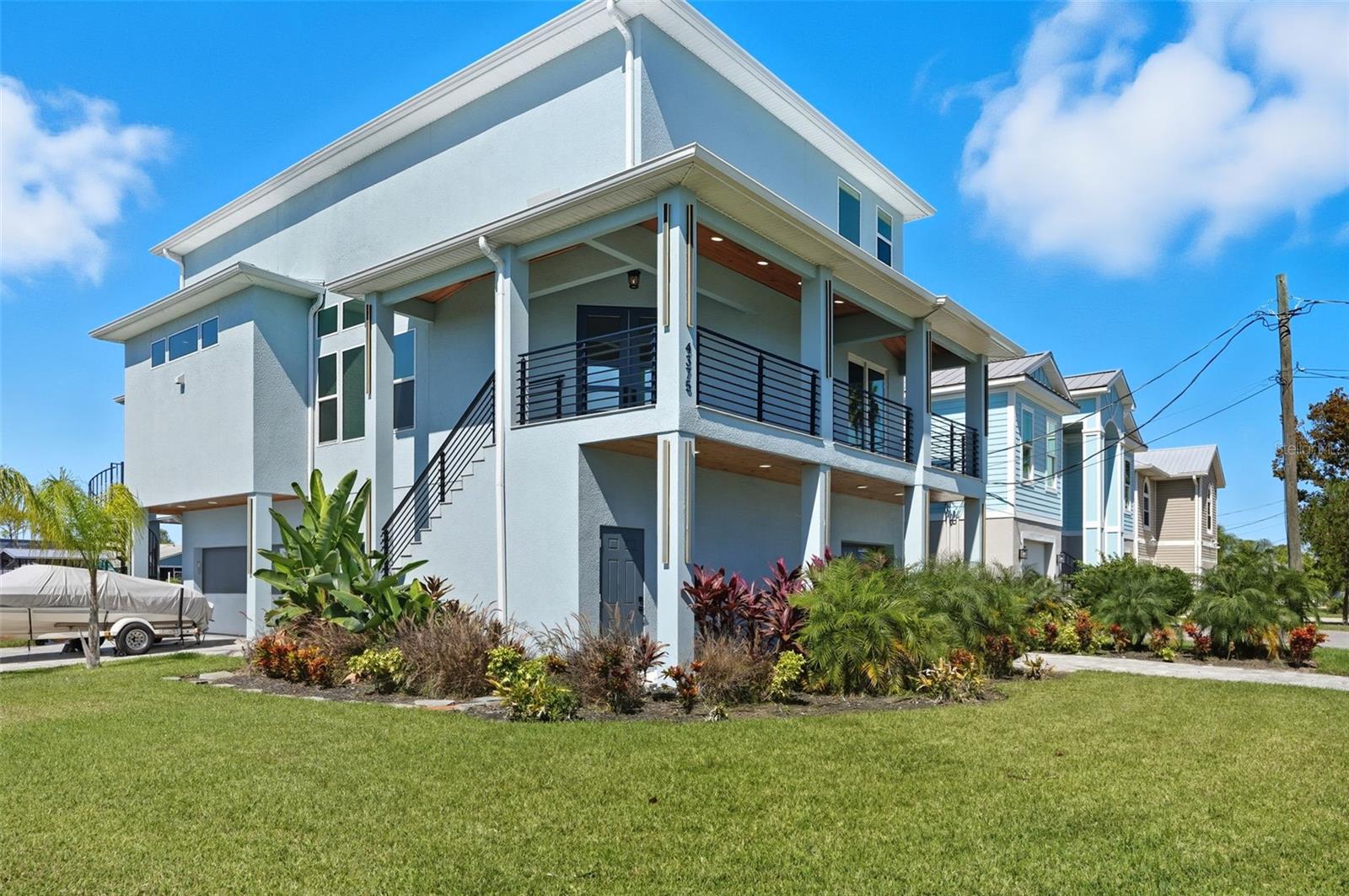 Image 77 of 80 For 4375 2nd Isle Drive