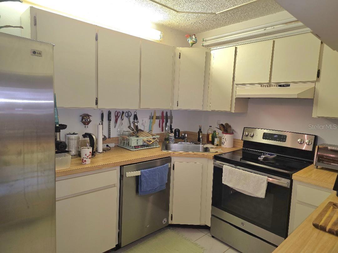 Image 5 of 12 For 1281 Pine Ridge Circle E E1