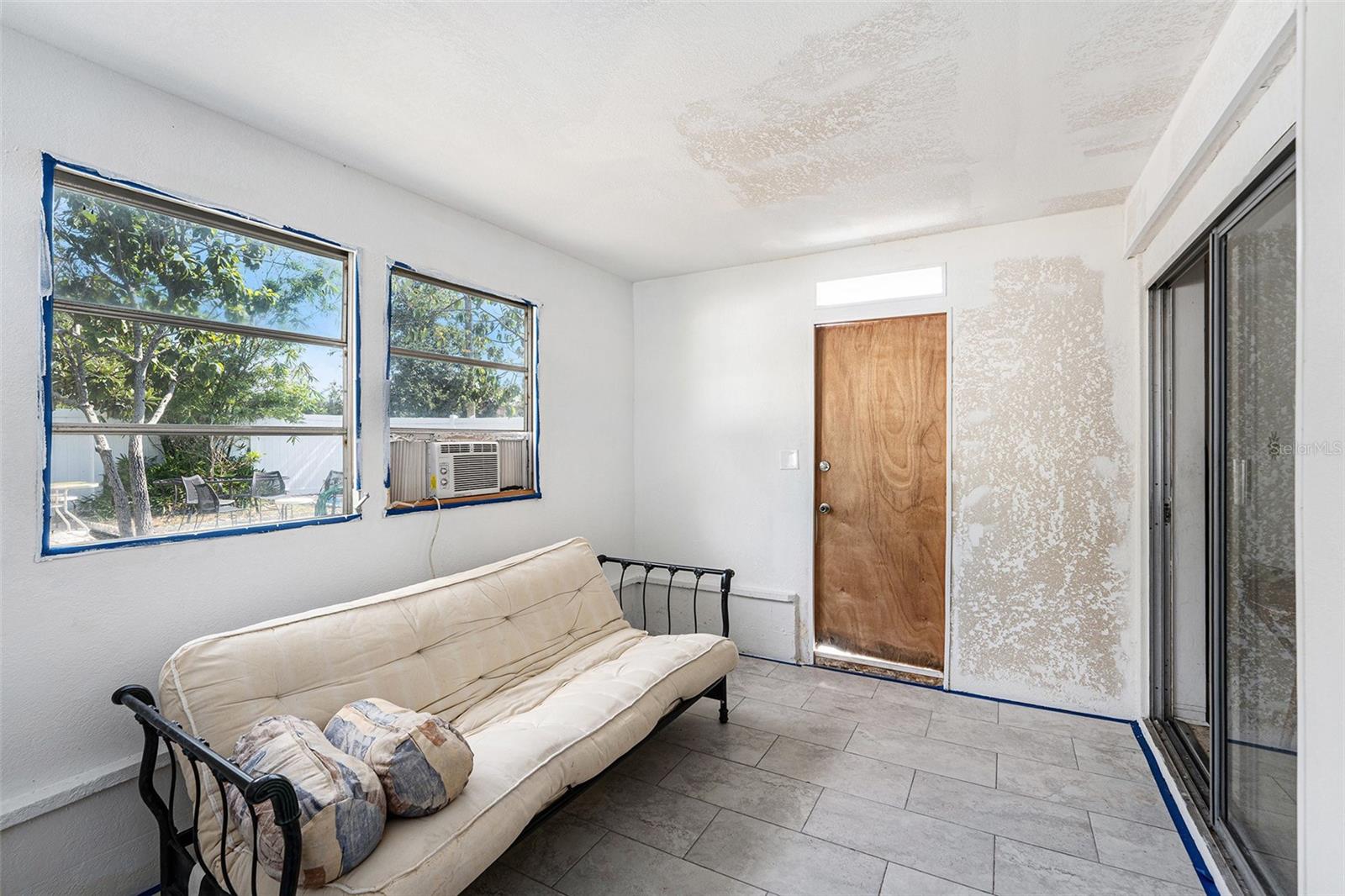 Image 10 of 15 For 2066 High Ridge Drive