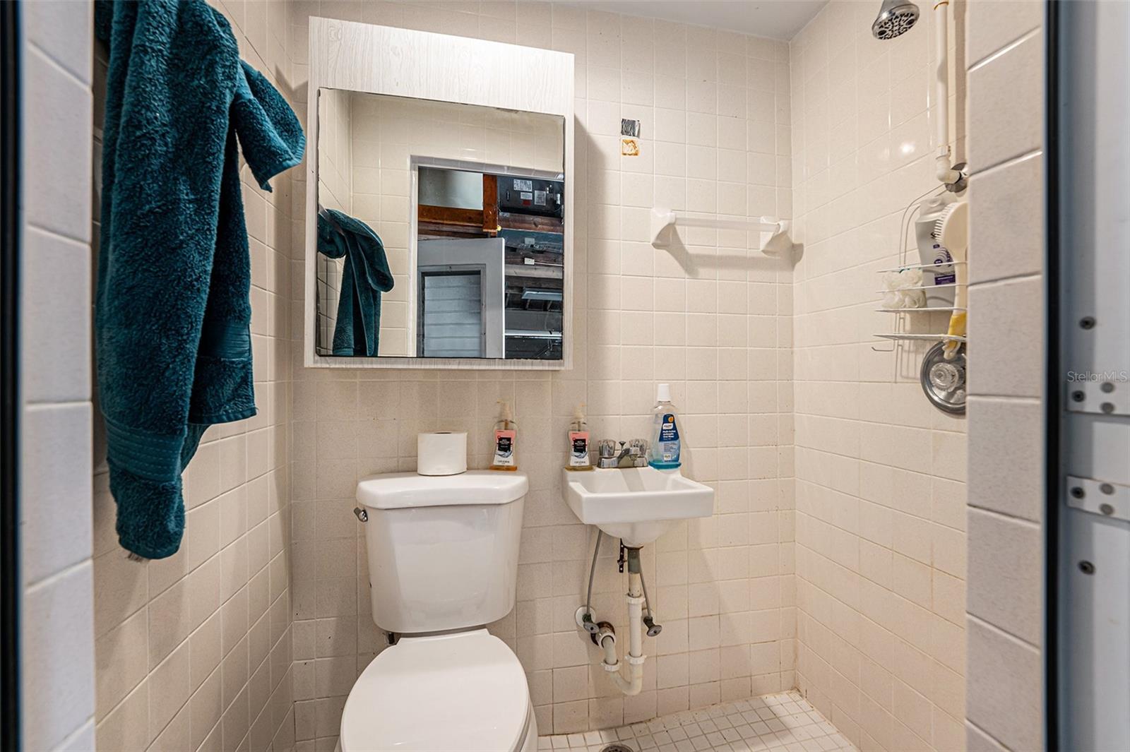 Image 12 of 15 For 2066 High Ridge Drive