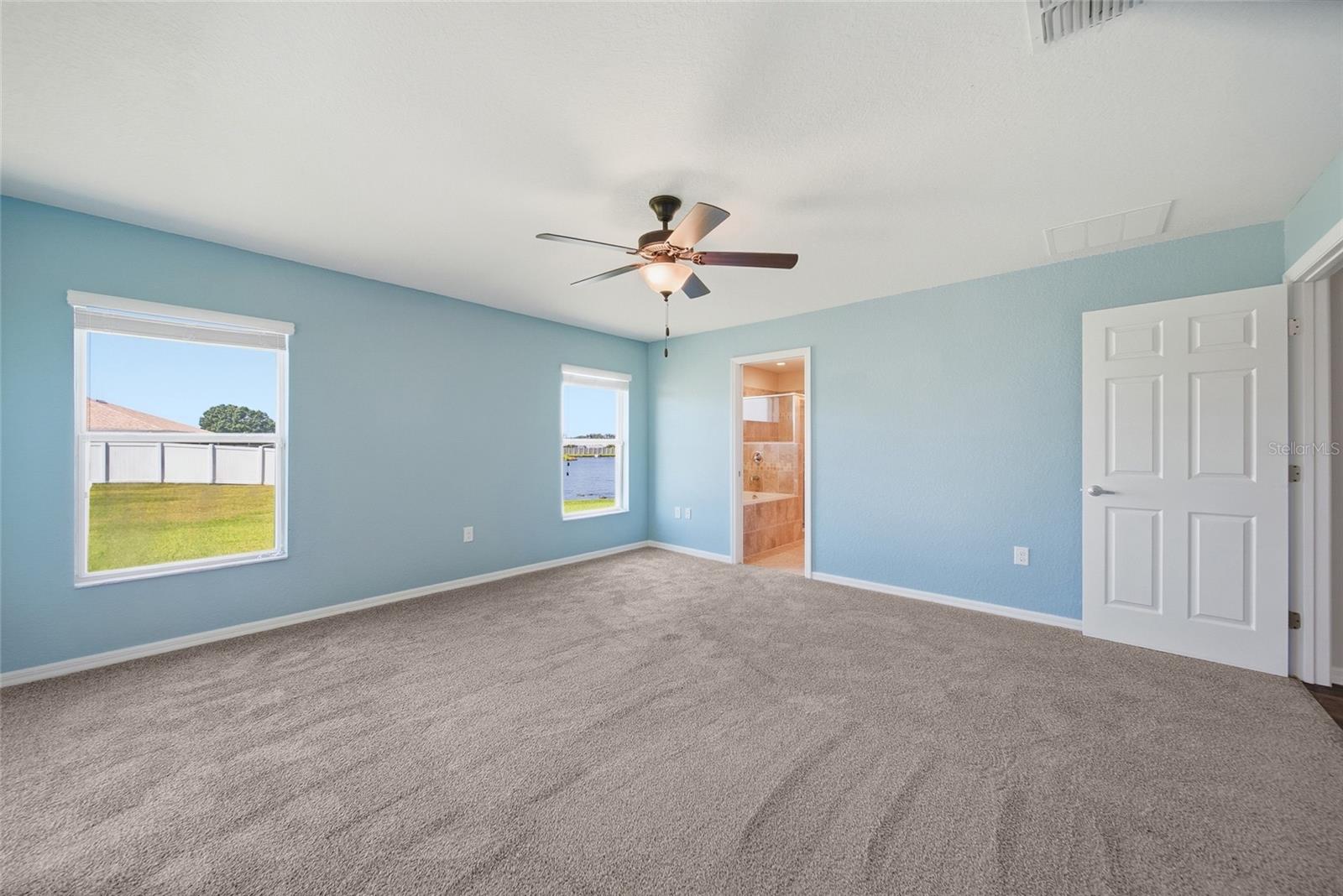 Image 11 of 35 For 5009 33rd Avenue E