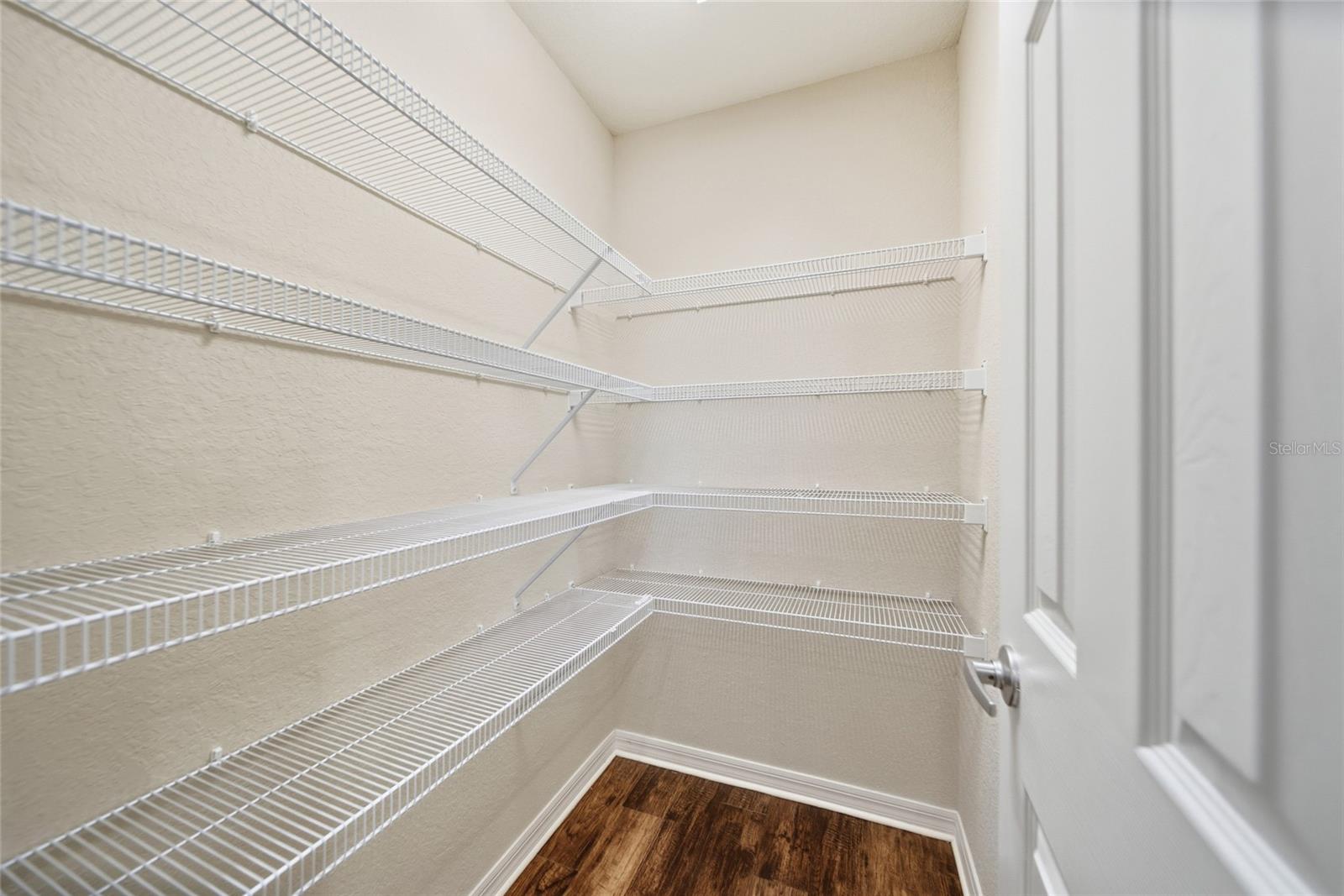 Image 12 of 35 For 5009 33rd Avenue E