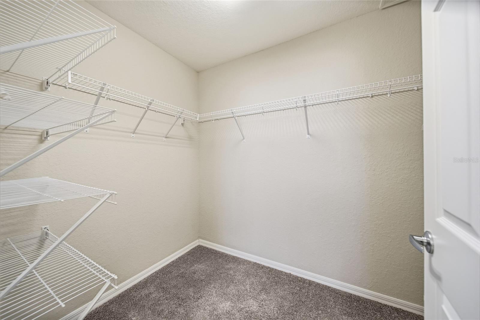 Image 13 of 35 For 5009 33rd Avenue E