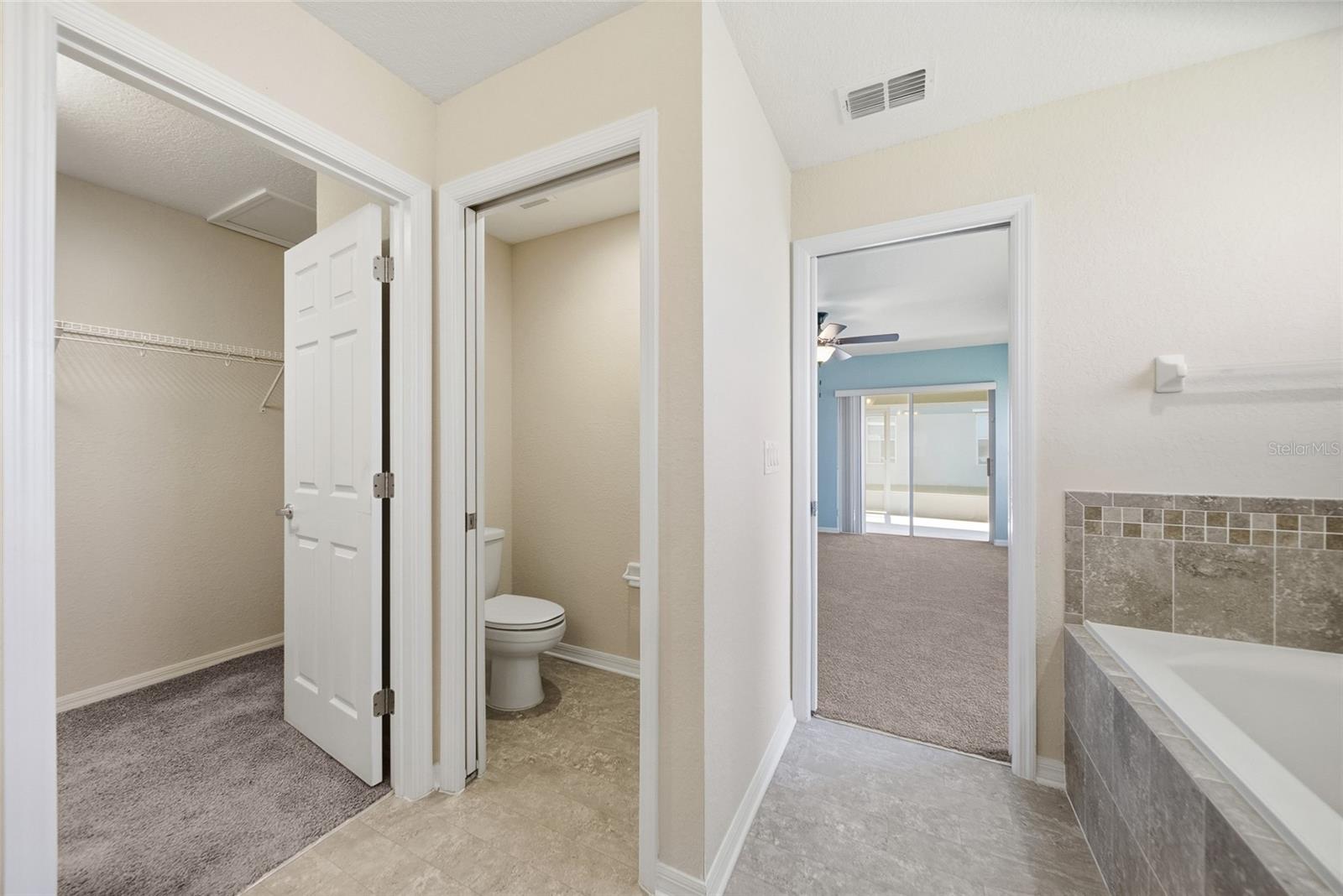 Image 14 of 35 For 5009 33rd Avenue E