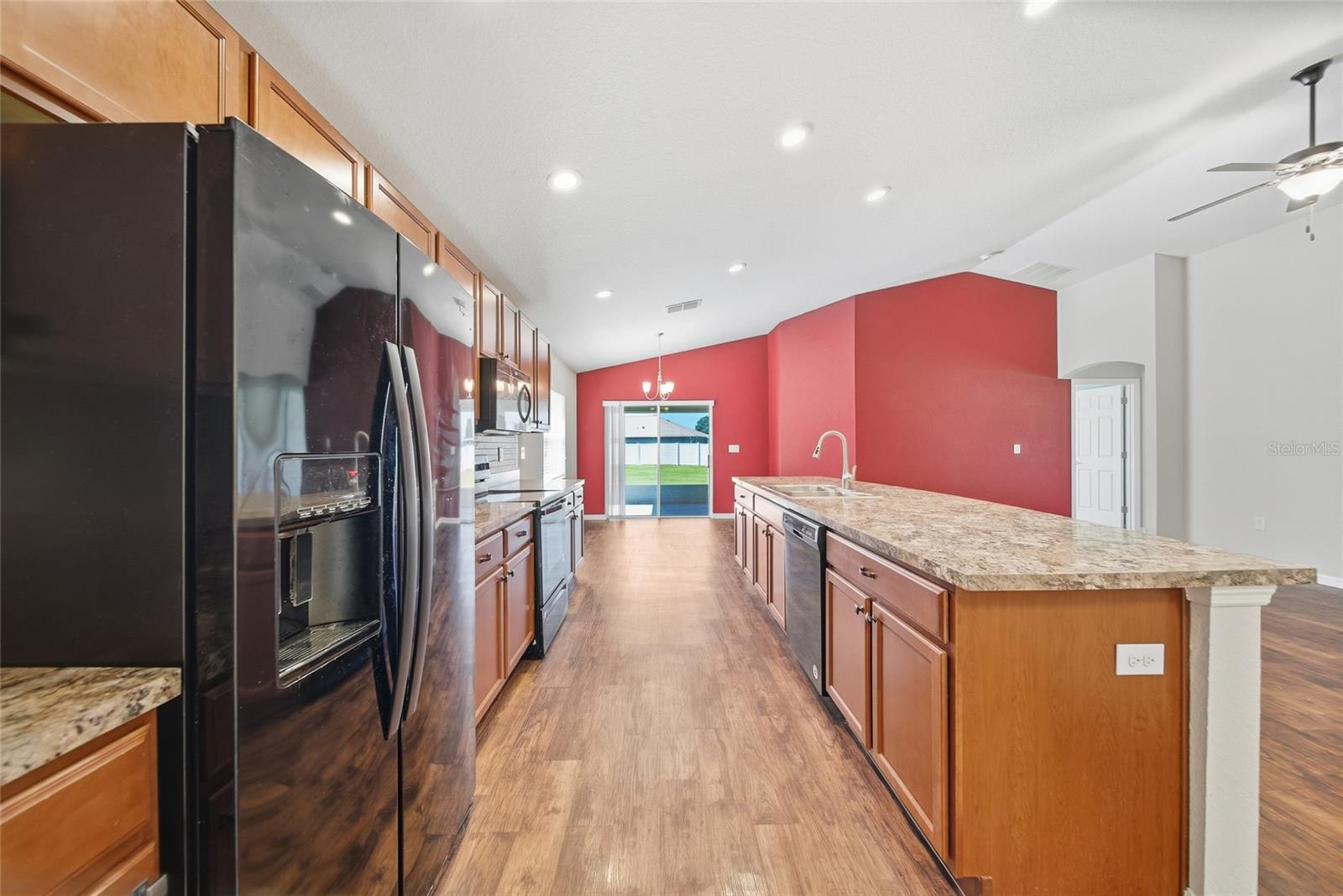 Image 9 of 35 For 5009 33rd Avenue E