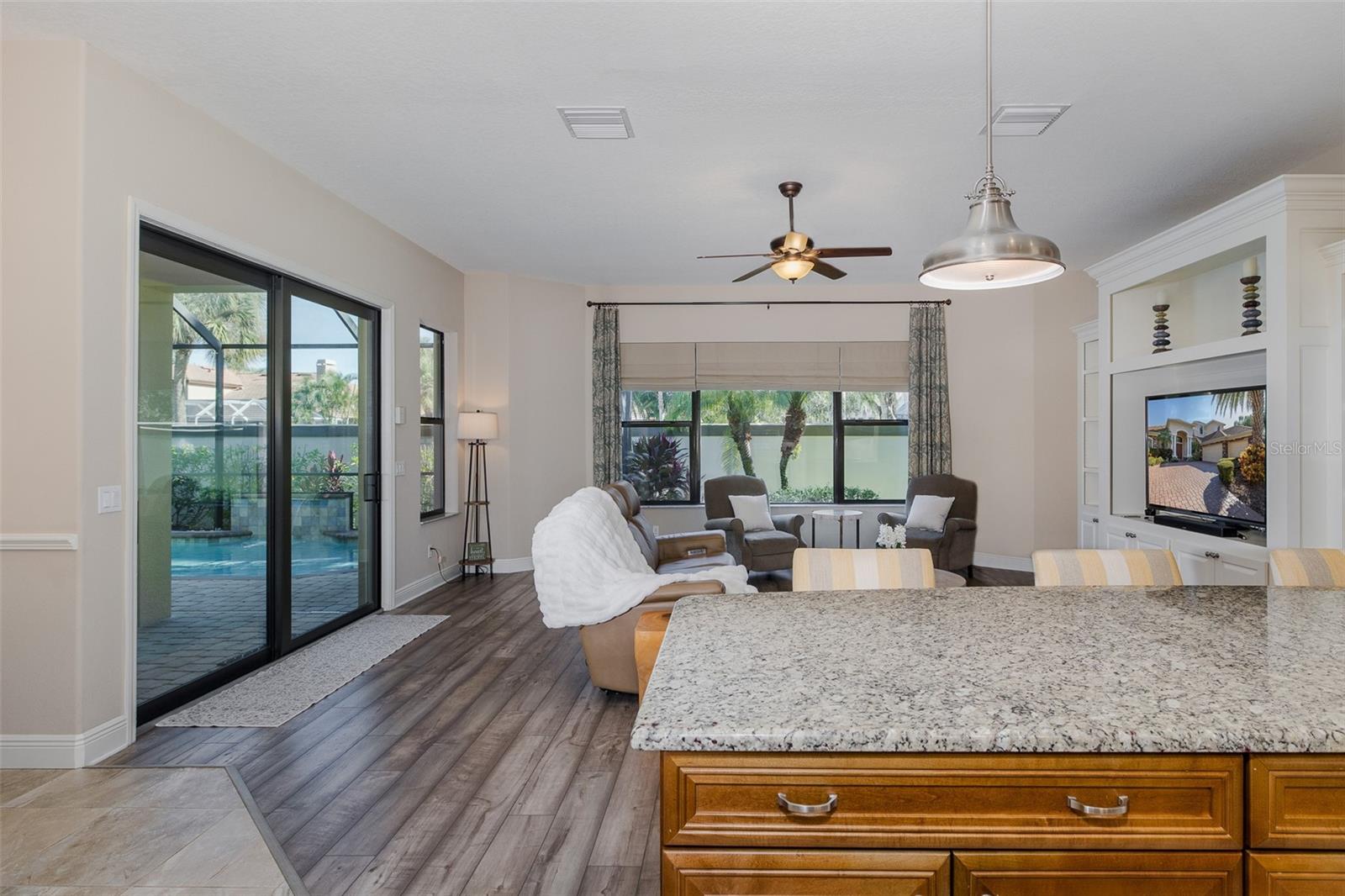 Image 17 of 97 For 10533 Baracoa Court