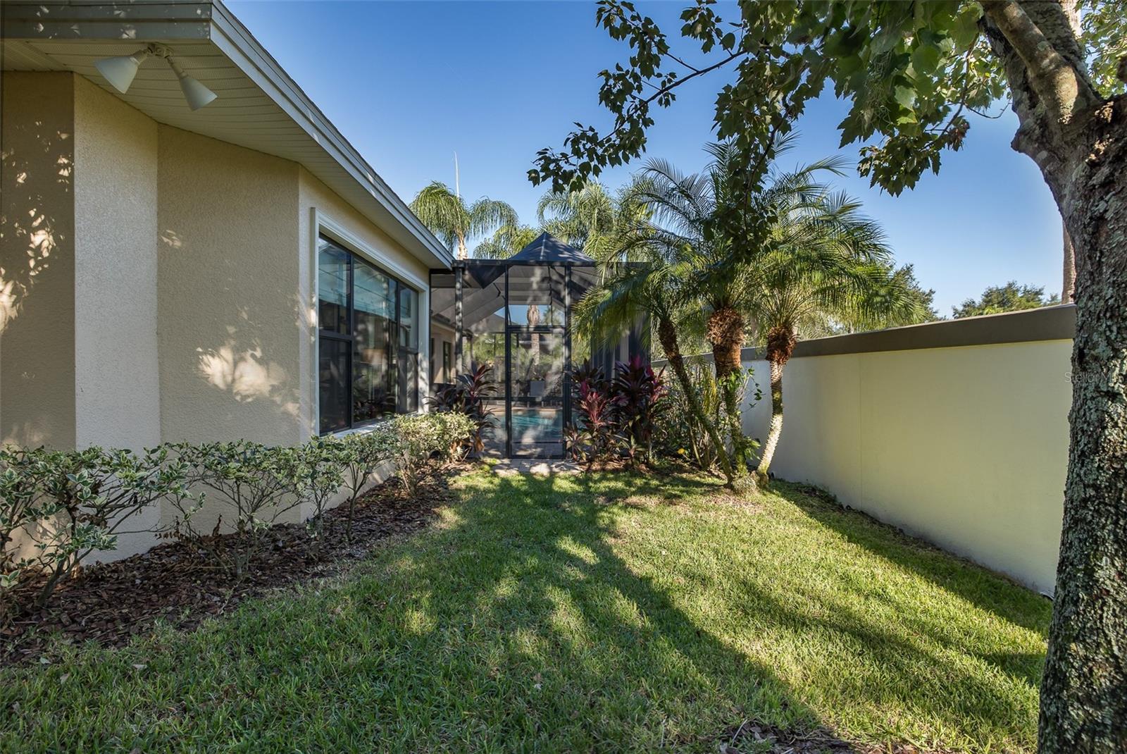 Image 63 of 97 For 10533 Baracoa Court