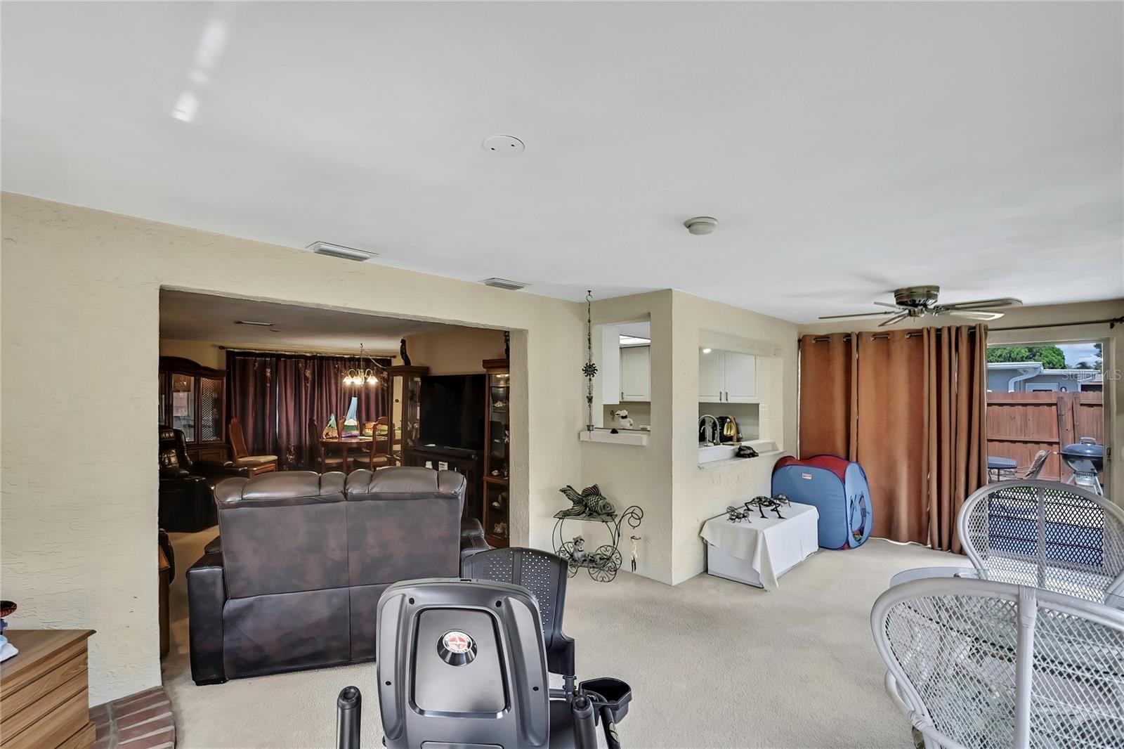 Image 12 of 33 For 4330 Tall Oak Lane