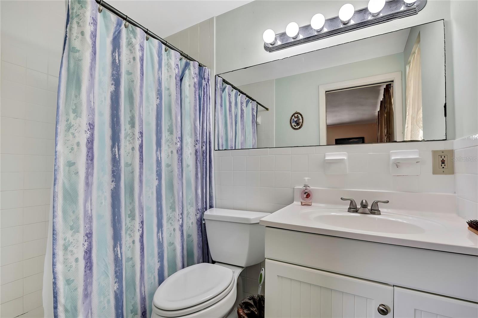 Image 22 of 33 For 4330 Tall Oak Lane