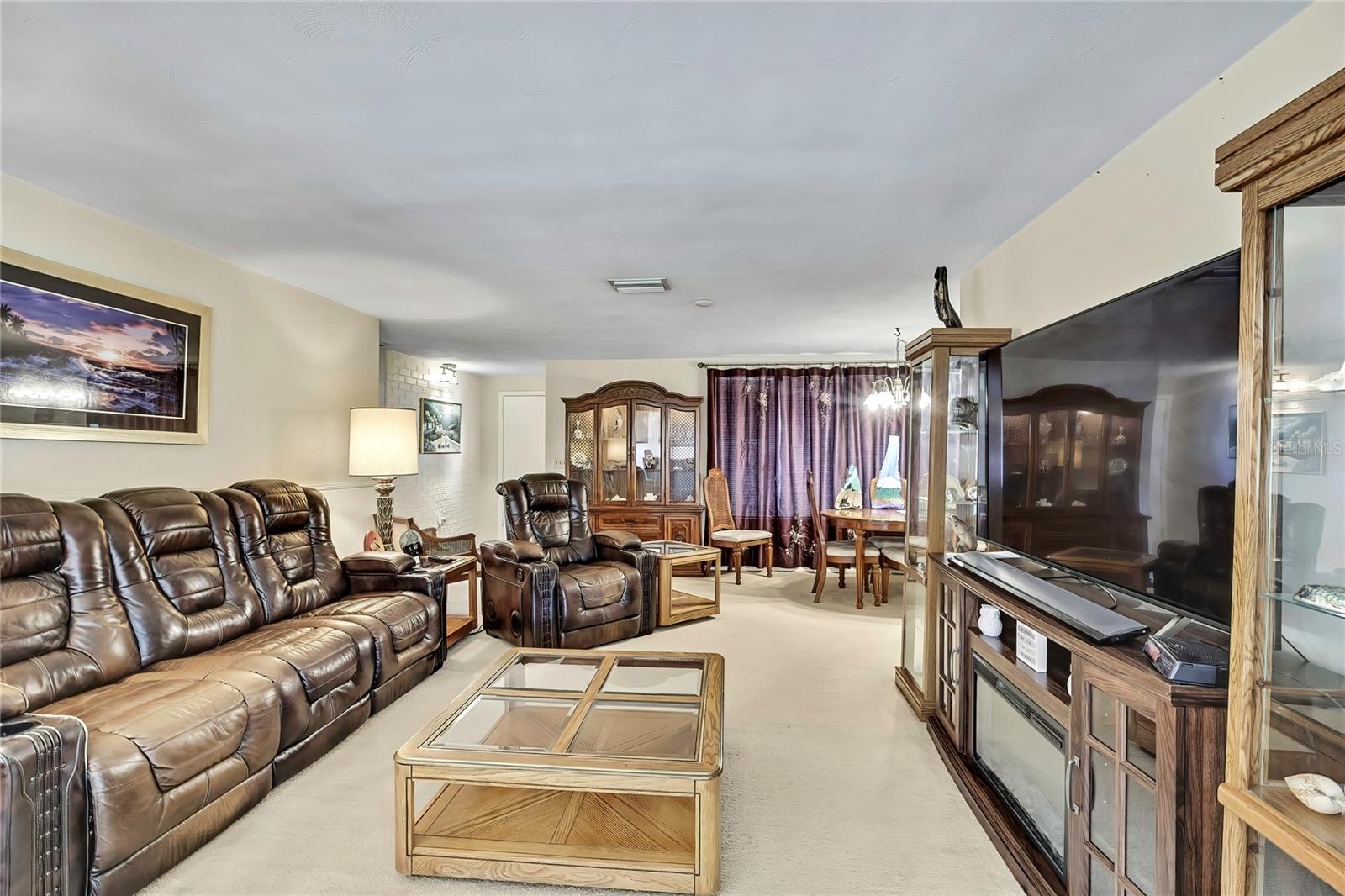Image 7 of 33 For 4330 Tall Oak Lane