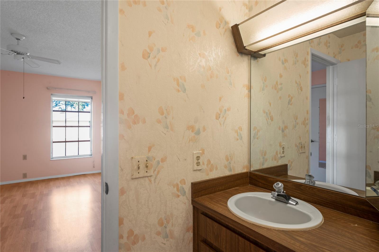 Image 26 of 75 For 8718 Benton Drive