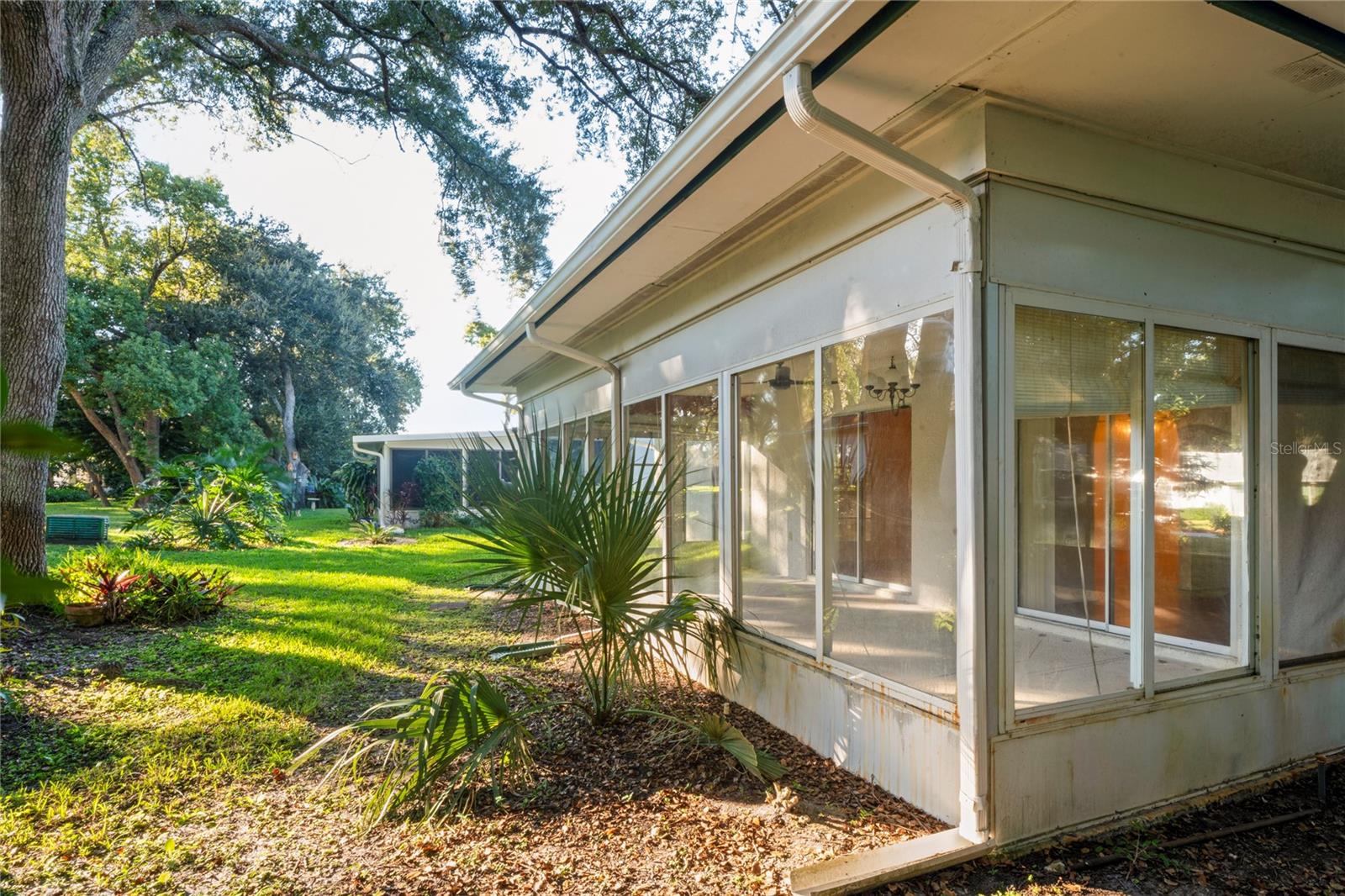 Image 40 of 75 For 8718 Benton Drive