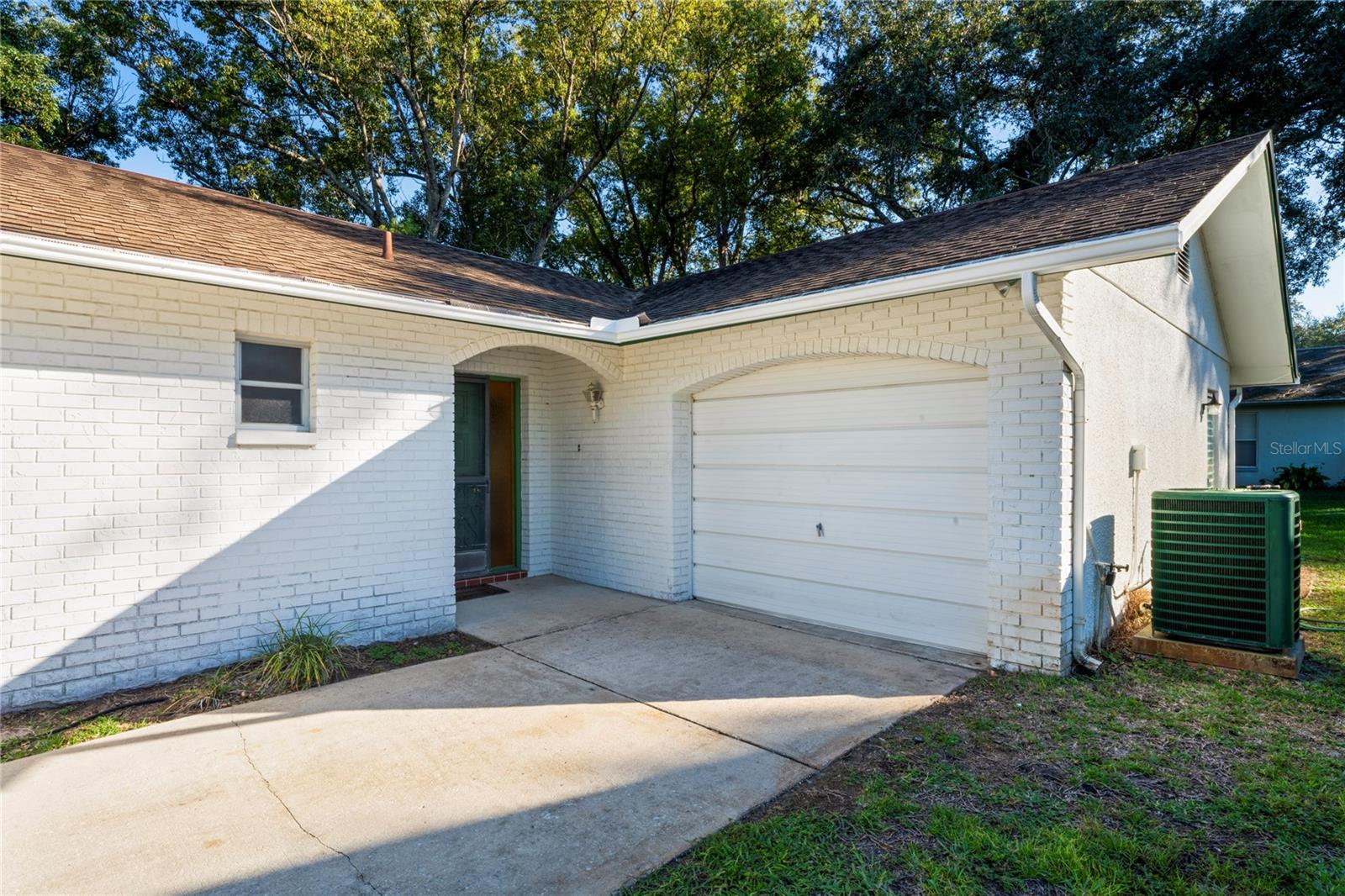 Image 41 of 75 For 8718 Benton Drive