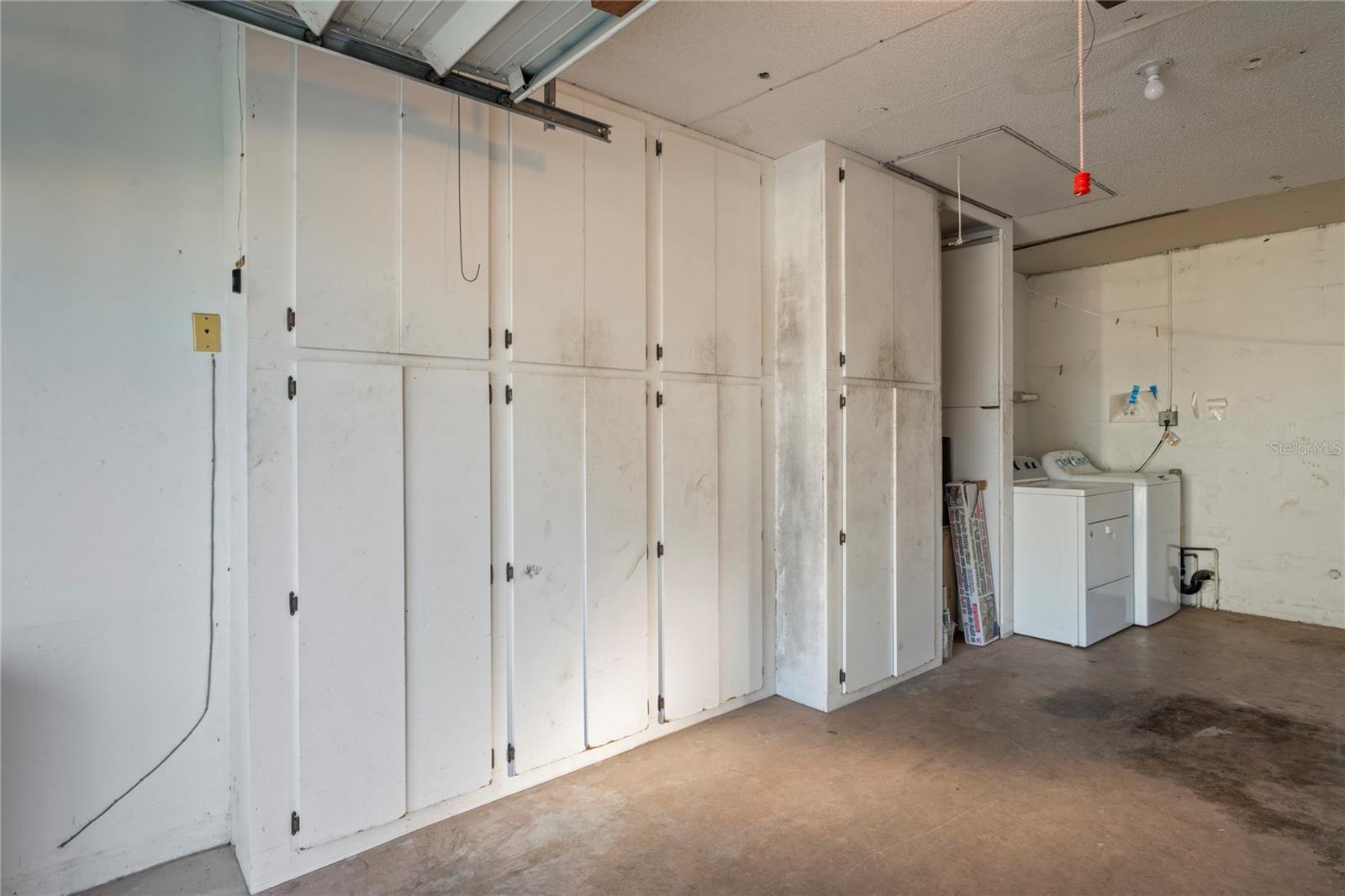 Image 42 of 75 For 8718 Benton Drive