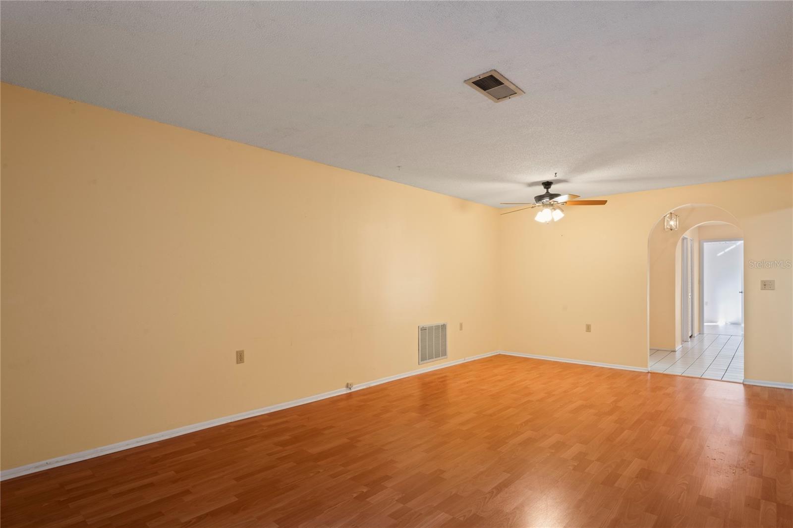 Image 9 of 75 For 8718 Benton Drive