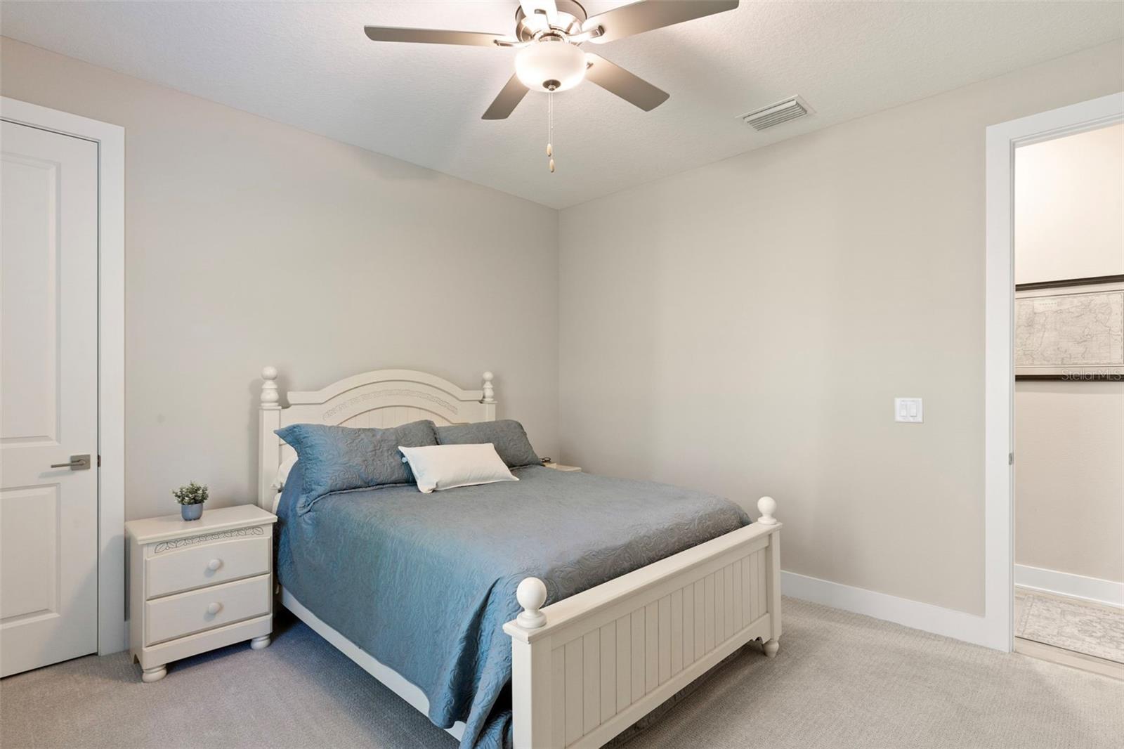 Image 41 of 70 For 13218 Oldenburg Drive
