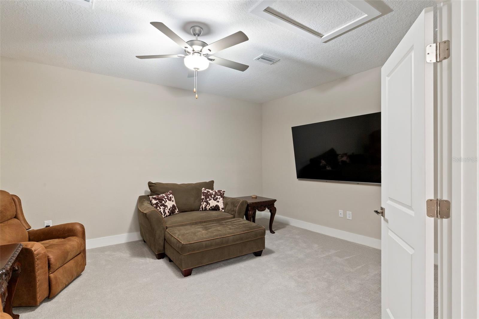 Image 51 of 70 For 13218 Oldenburg Drive