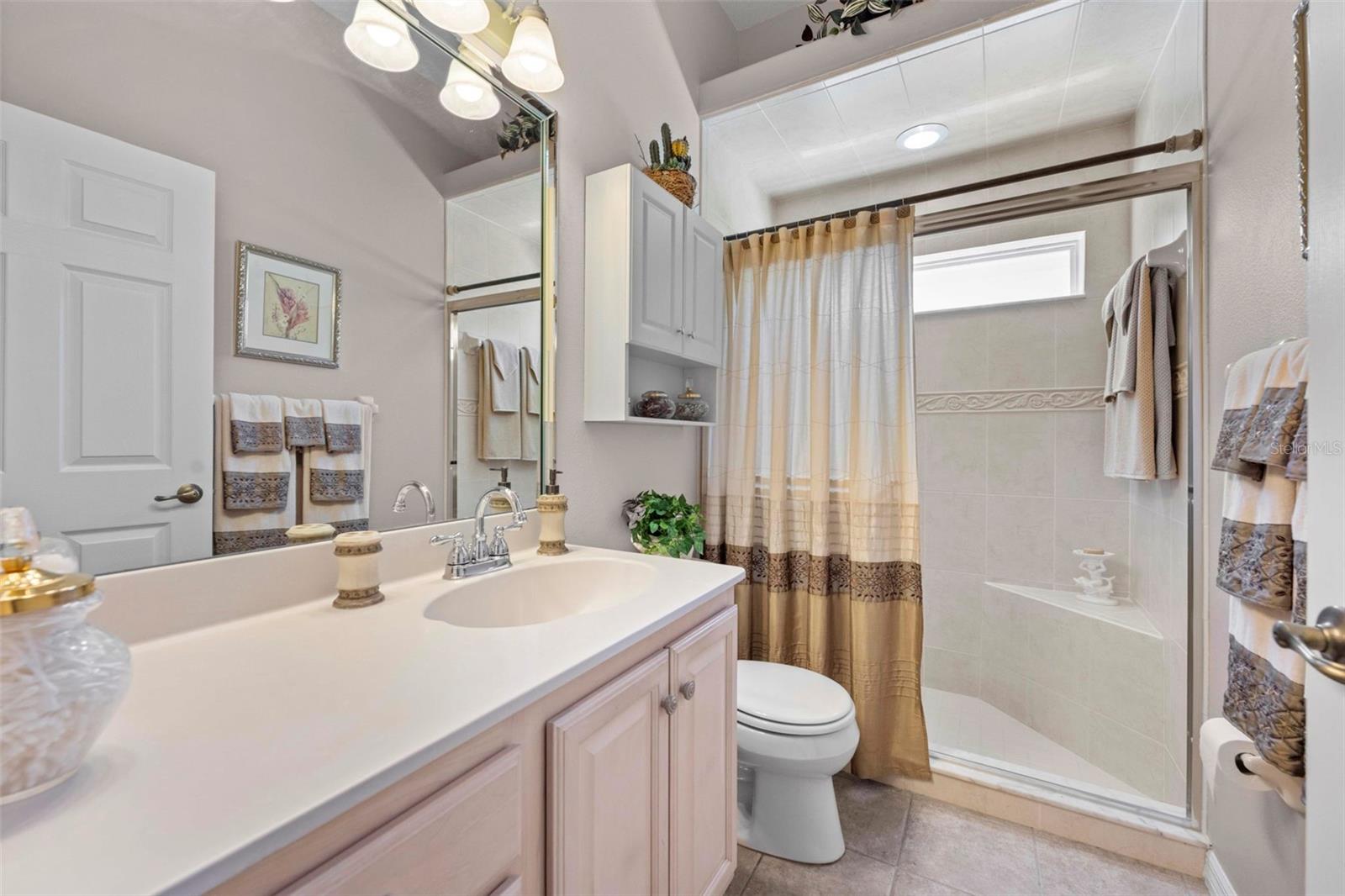 Image 49 of 80 For 5257 Championship Cup Lane