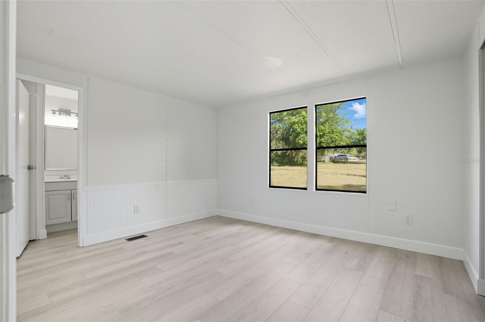 Image 20 of 42 For 15616 Larry Road