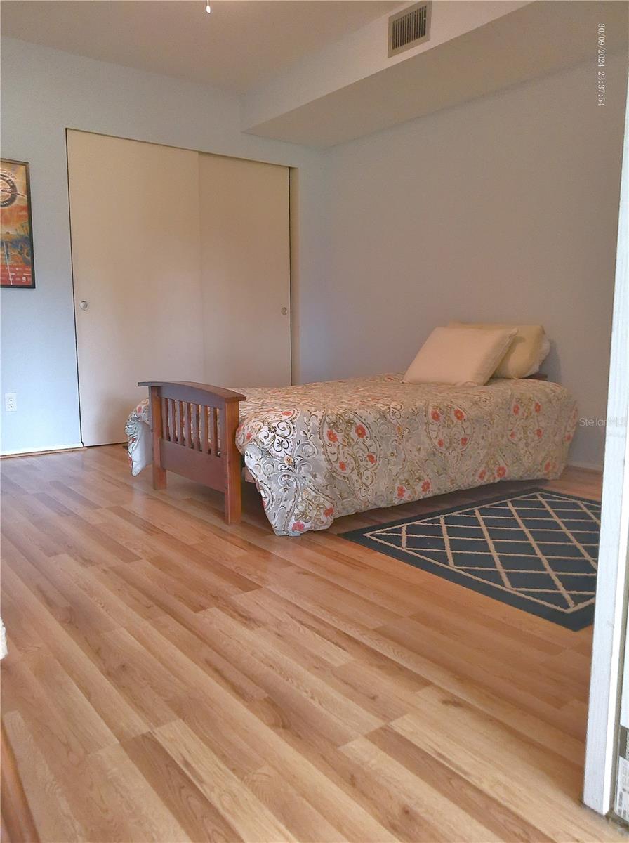 Image 12 of 58 For 2400 Franciscan Drive 18