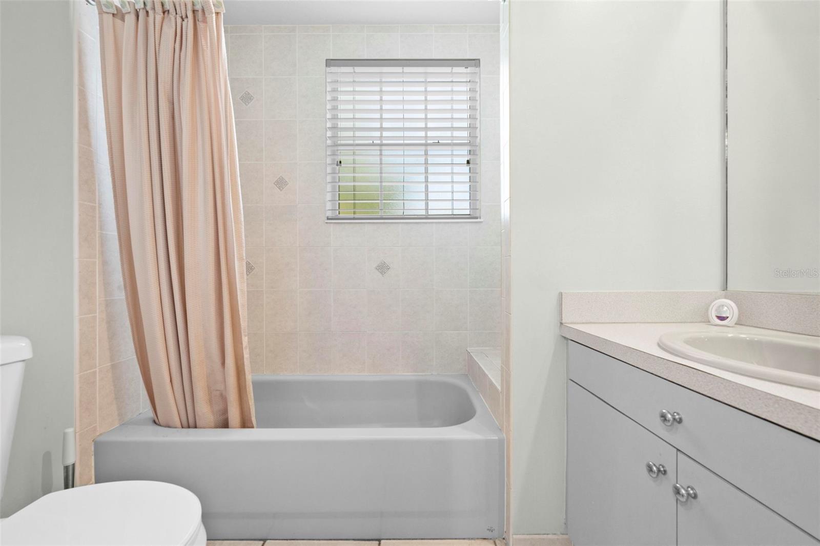 Image 33 of 79 For 11200 Woodland Waters Boulevard