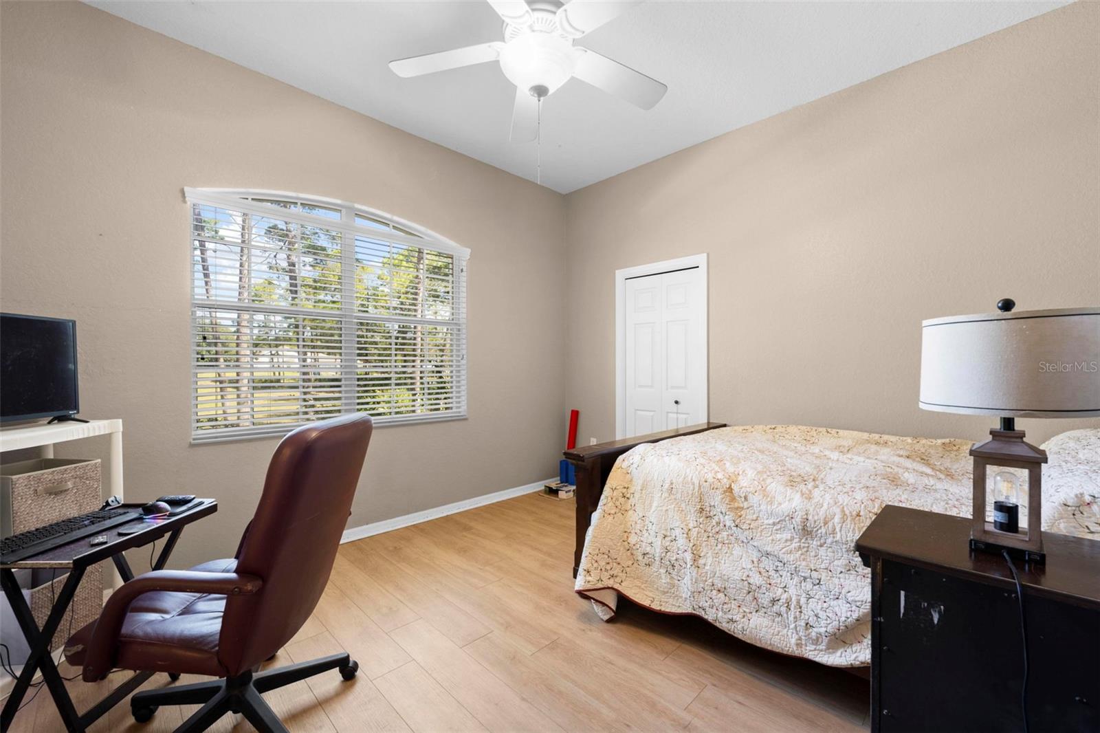 Image 35 of 79 For 11200 Woodland Waters Boulevard
