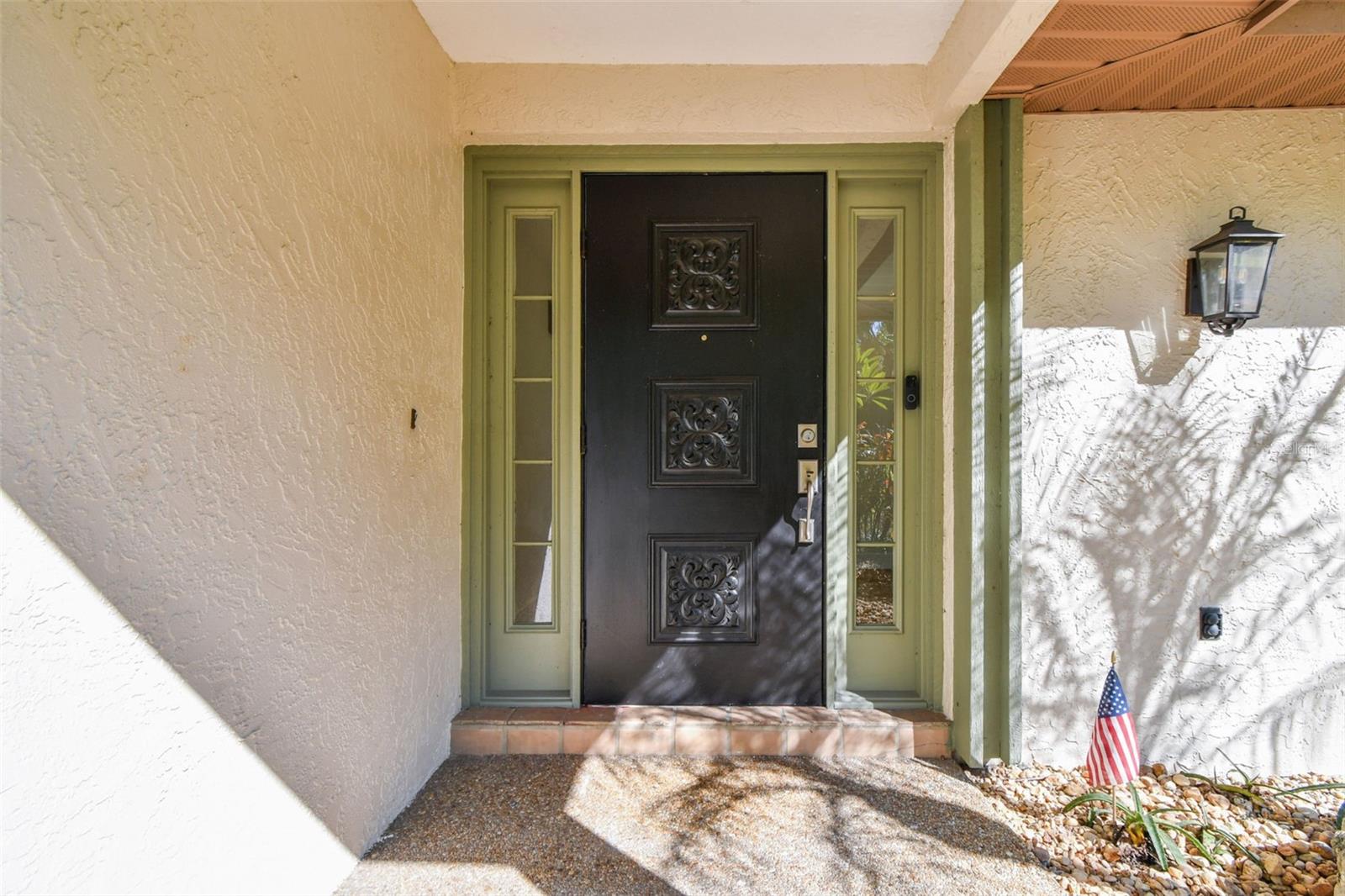 Image 4 of 73 For 844 Park Court