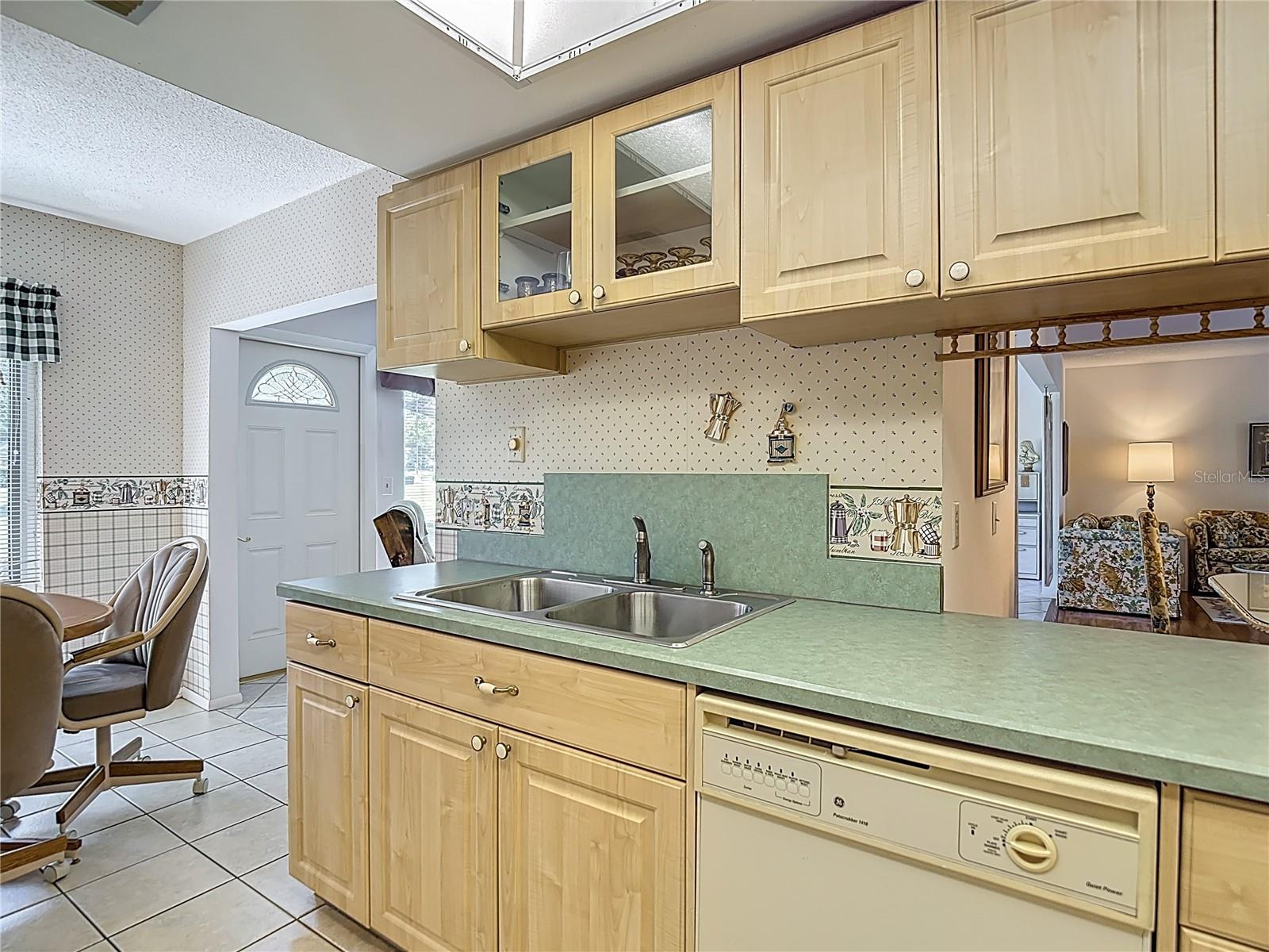Image 20 of 71 For 11118 Sandtrap Drive 11118