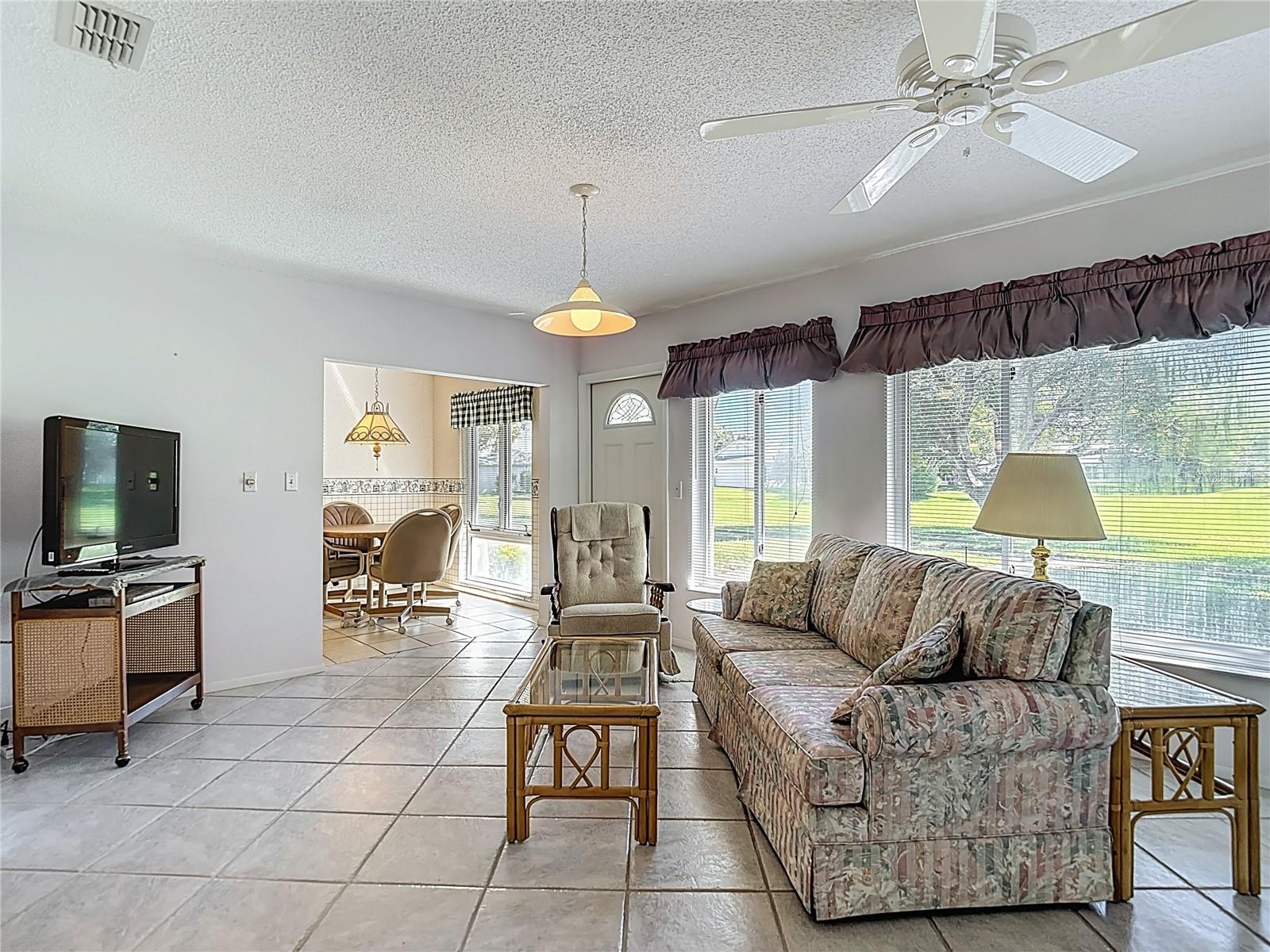 Image 28 of 71 For 11118 Sandtrap Drive 11118