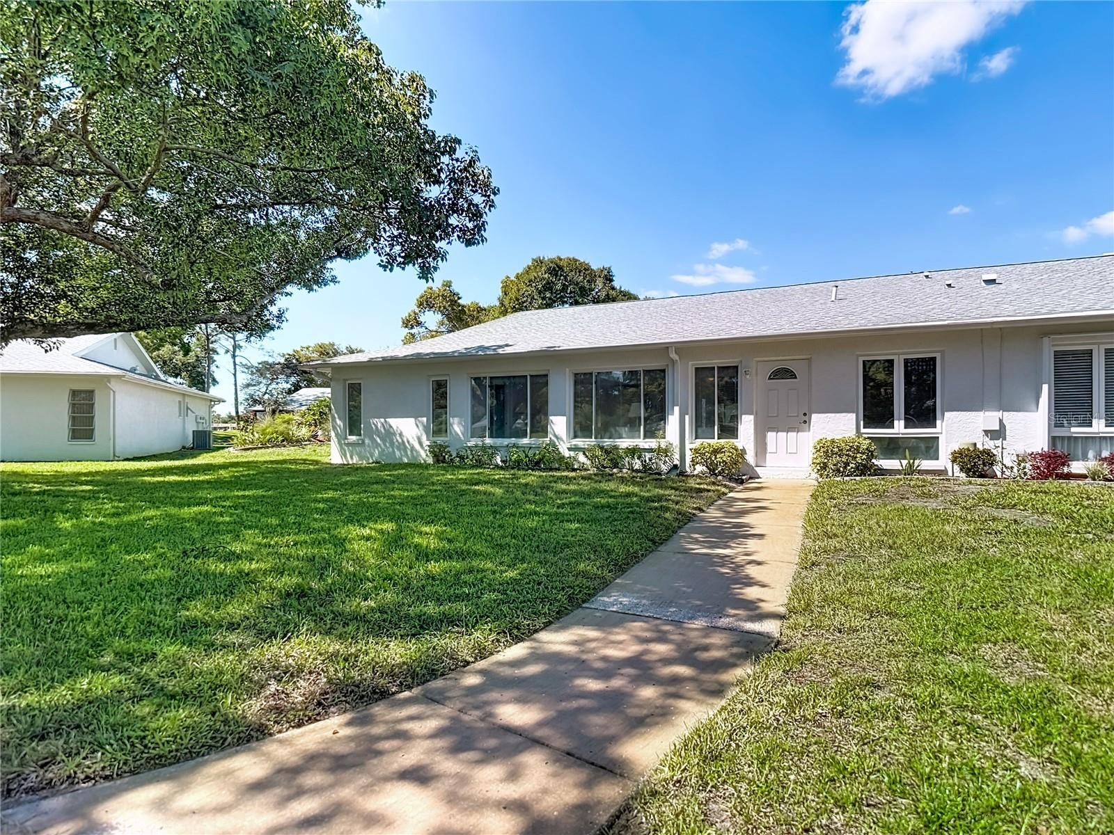 Image 49 of 71 For 11118 Sandtrap Drive 11118
