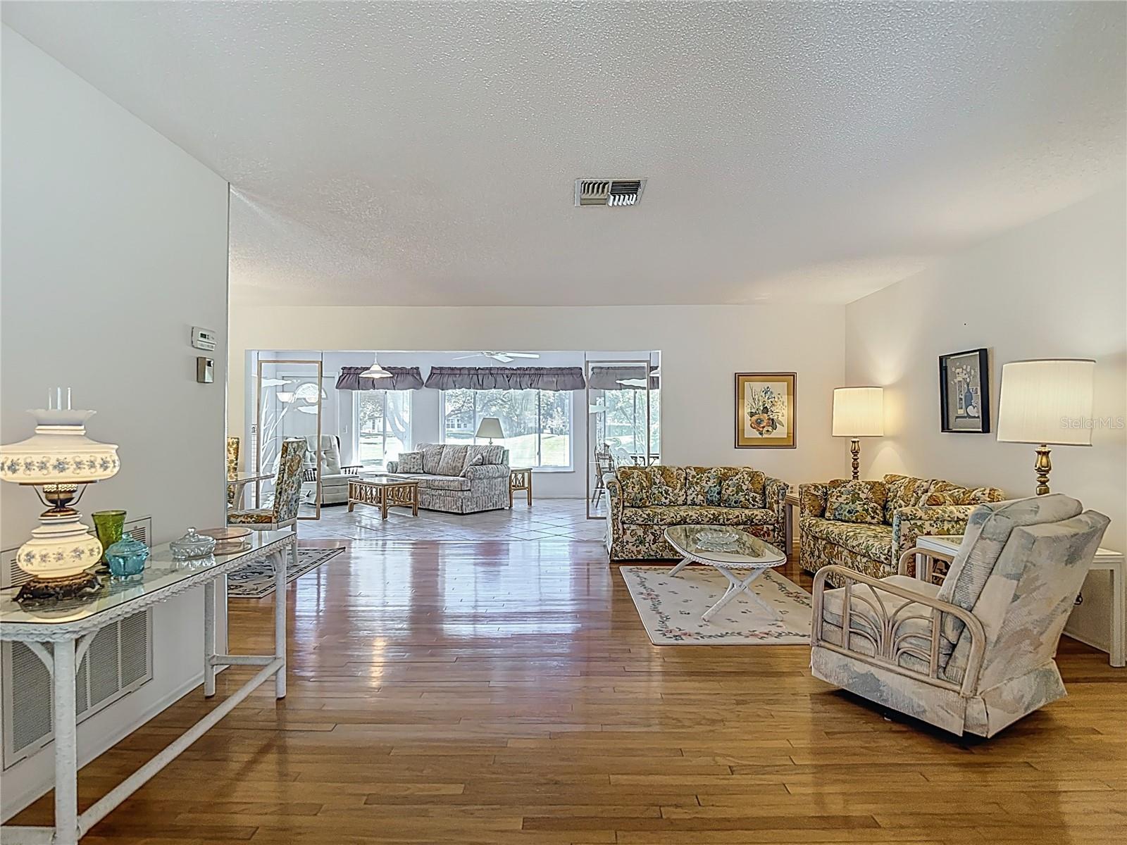 Image 8 of 71 For 11118 Sandtrap Drive 11118