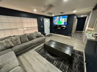 Image 9 of 14 For 729 Saratoga Avenue