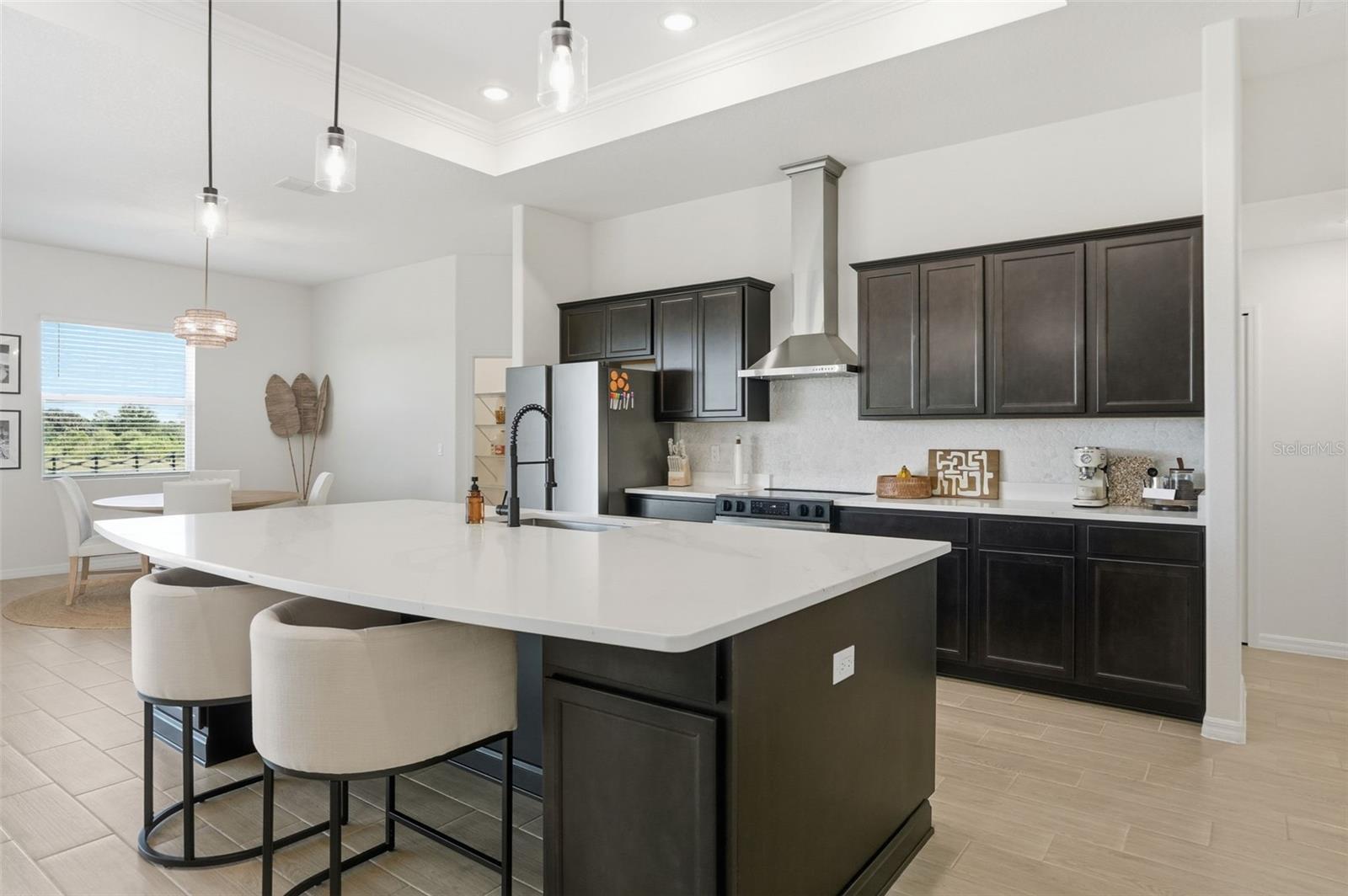 Image 3 of 65 For 3256 Station Boulevard