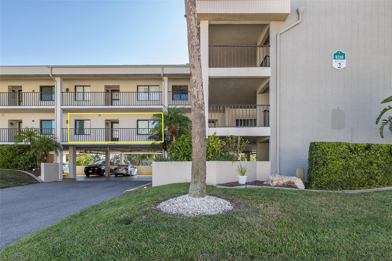 Image 10 of 48 For 8210 Aquila Street 213