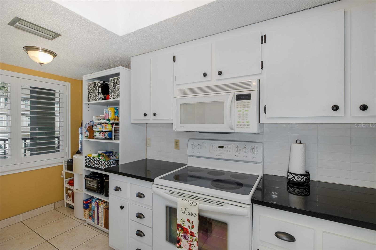 Image 22 of 48 For 8210 Aquila Street 213