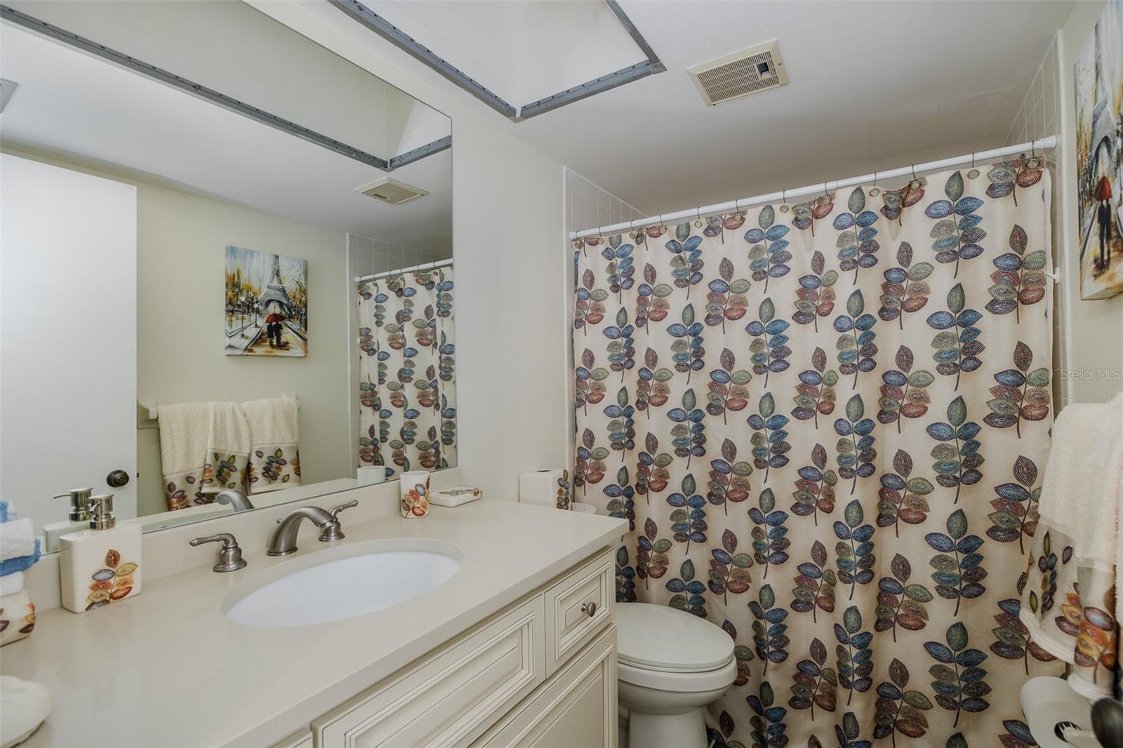 Image 32 of 48 For 8210 Aquila Street 213