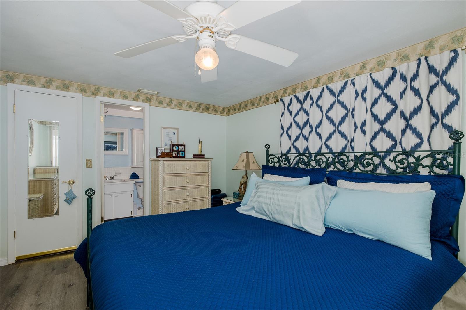 Image 22 of 41 For 4206 Richmere Drive 3