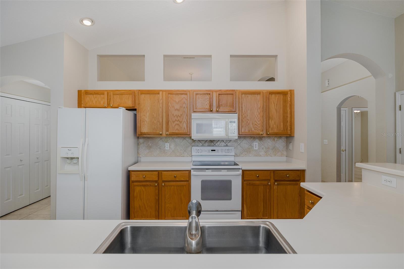 Image 16 of 44 For 23836 Hastings Way