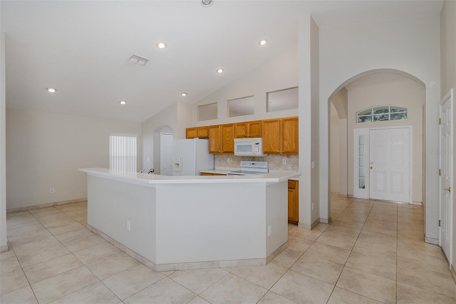 Image 17 of 44 For 23836 Hastings Way