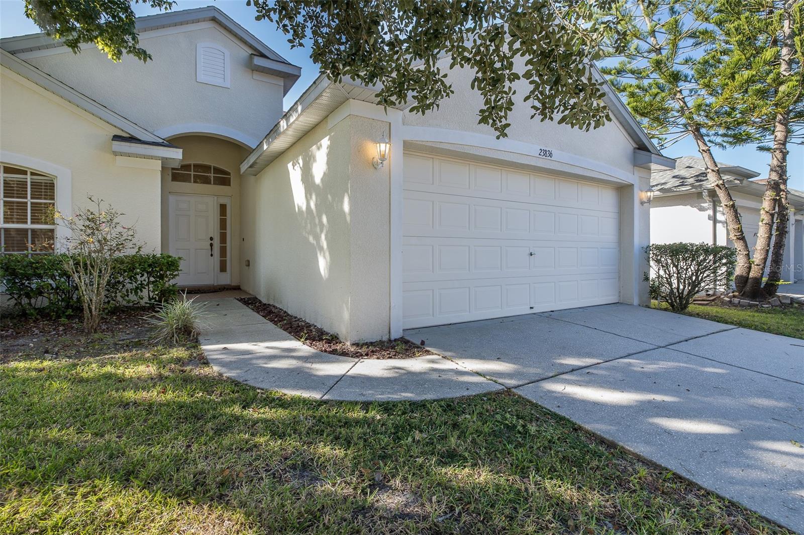 Image 2 of 44 For 23836 Hastings Way