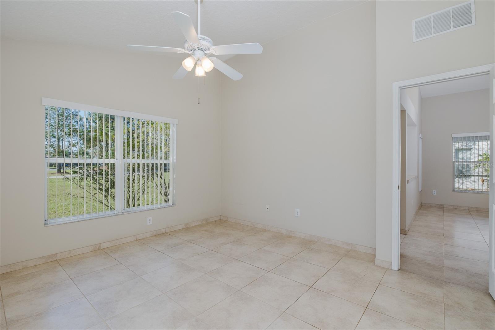 Image 23 of 44 For 23836 Hastings Way