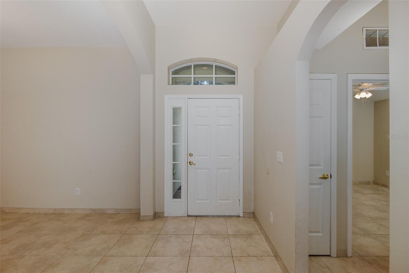Image 6 of 44 For 23836 Hastings Way