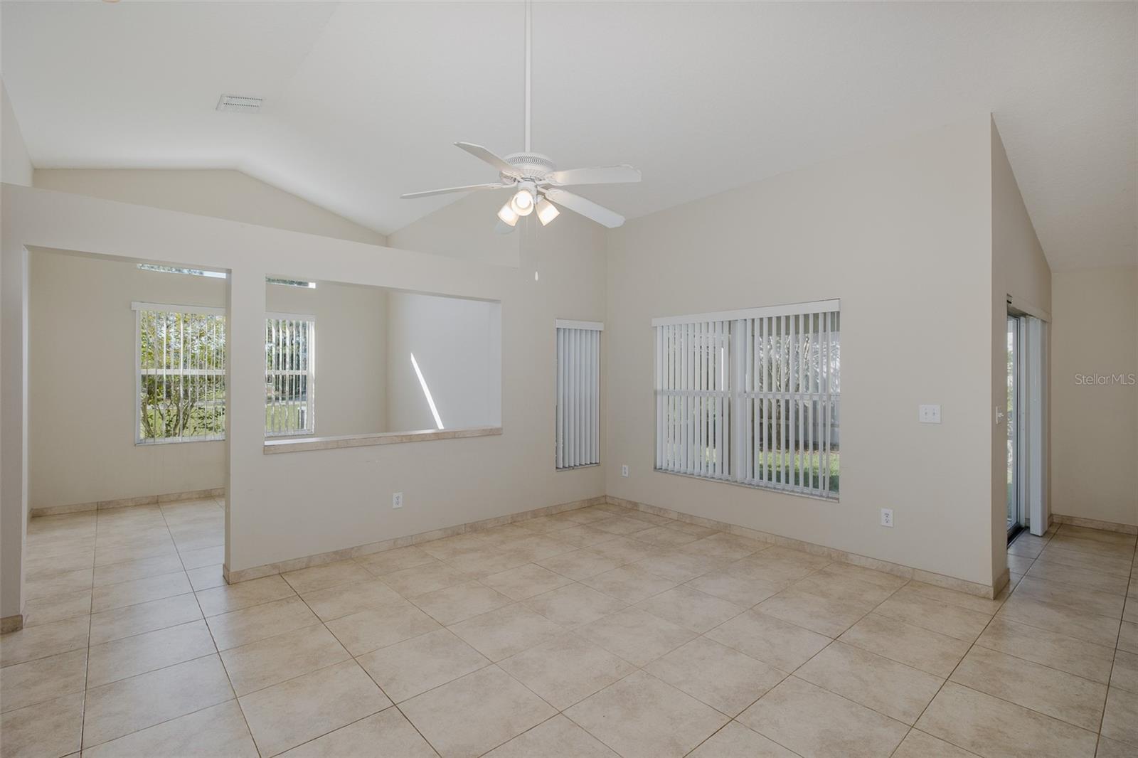 Image 8 of 44 For 23836 Hastings Way