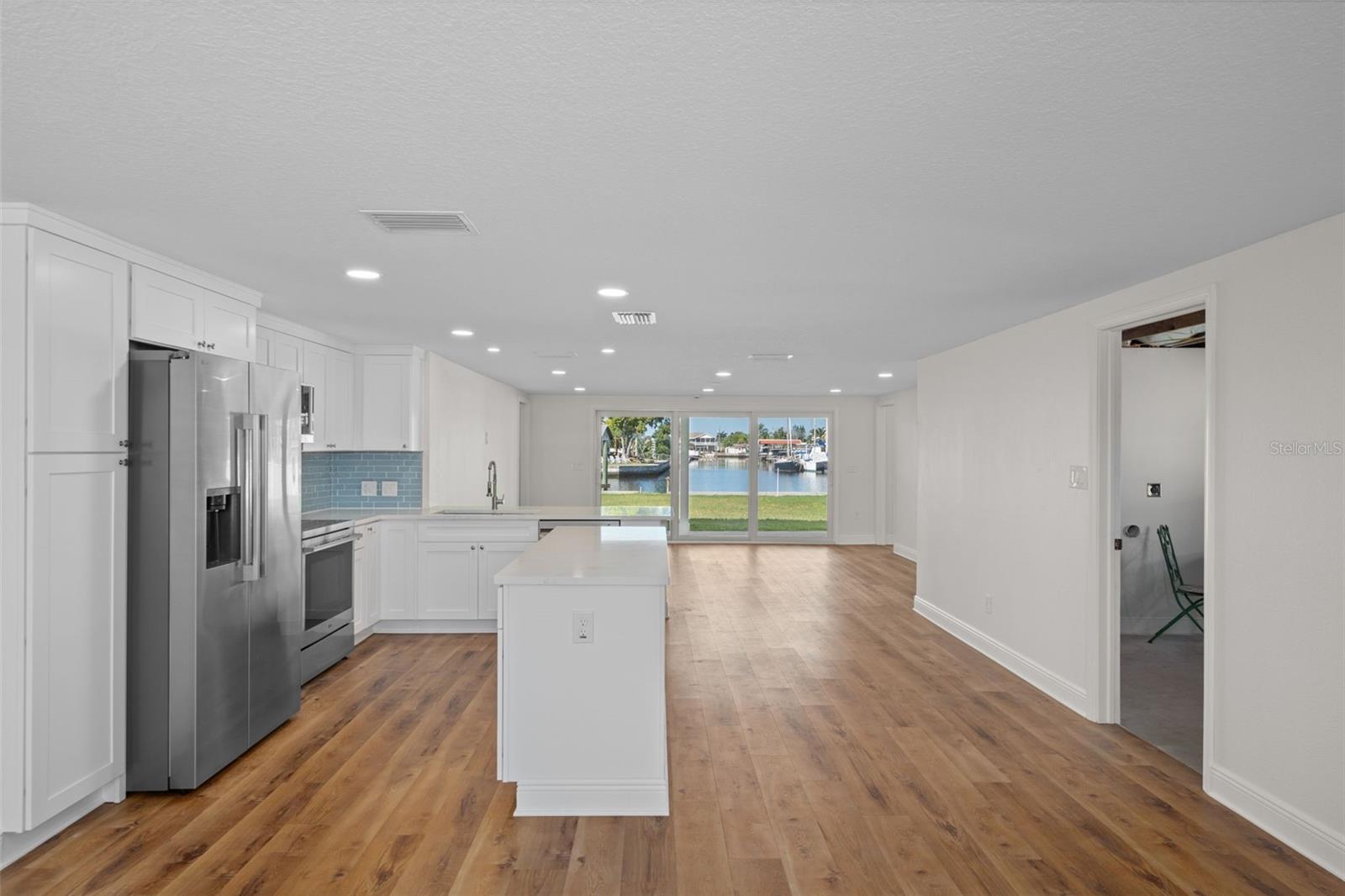 Image 12 of 46 For 13611 Evelane Drive