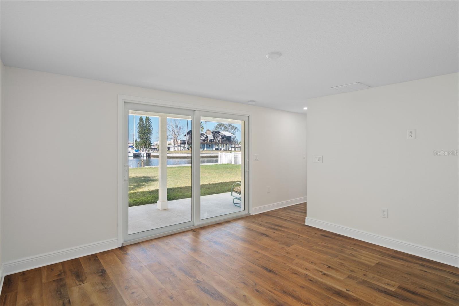 Image 22 of 46 For 13611 Evelane Drive