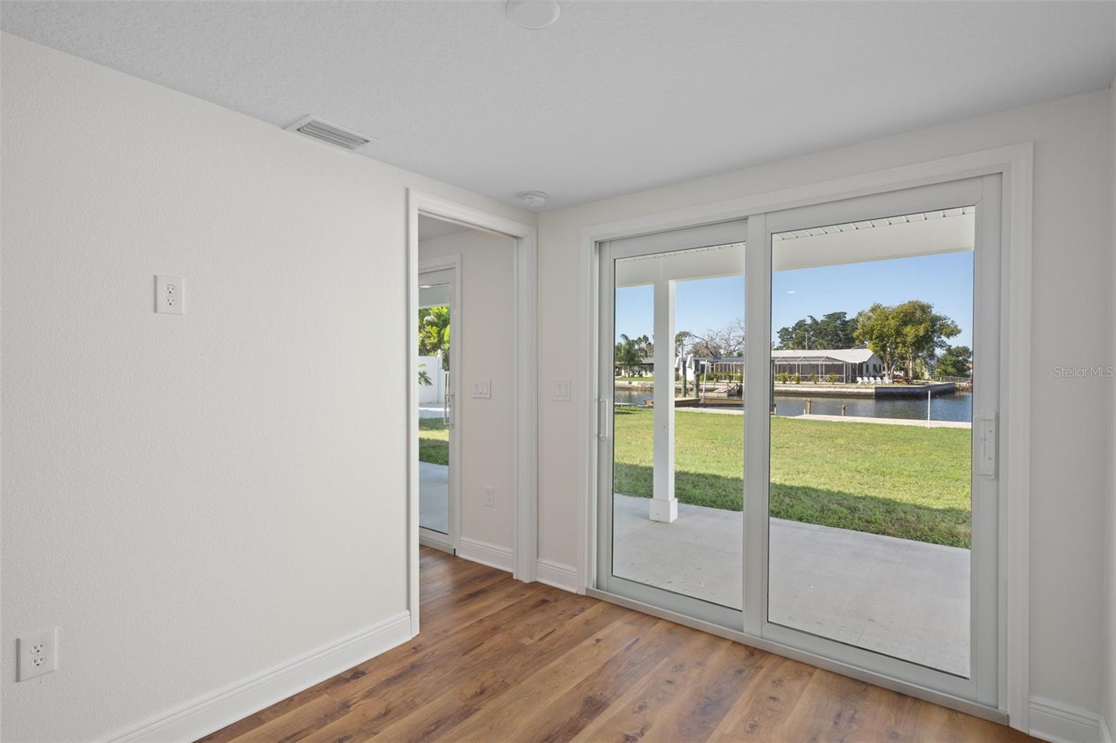 Image 27 of 46 For 13611 Evelane Drive