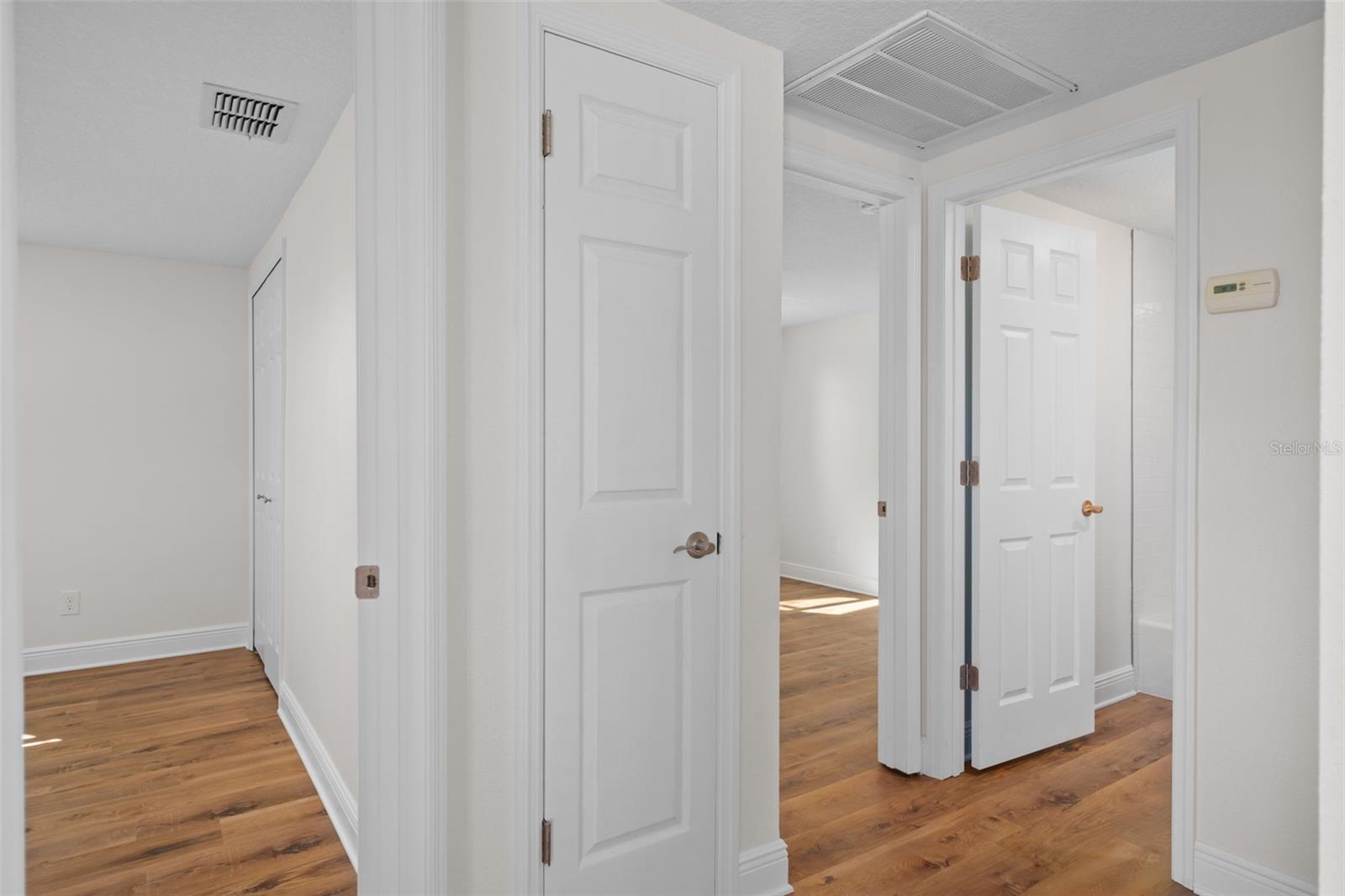 Image 30 of 46 For 13611 Evelane Drive