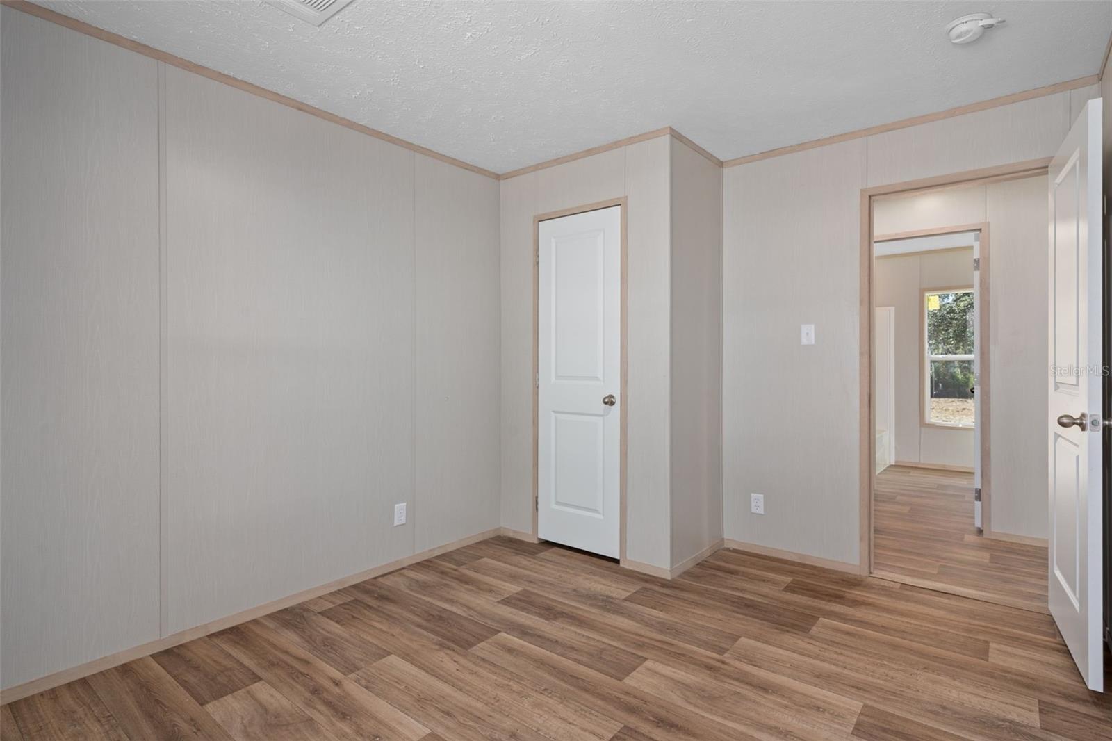 Image 42 of 65 For 3718 Shetland Drive