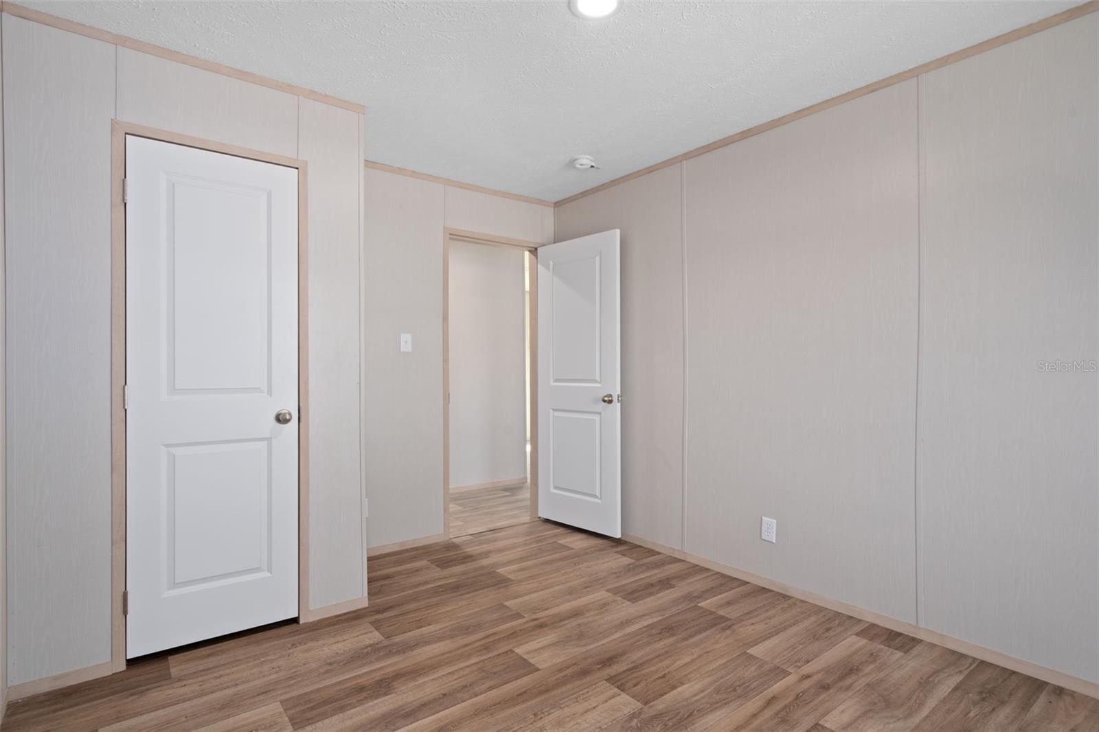 Image 43 of 65 For 3718 Shetland Drive